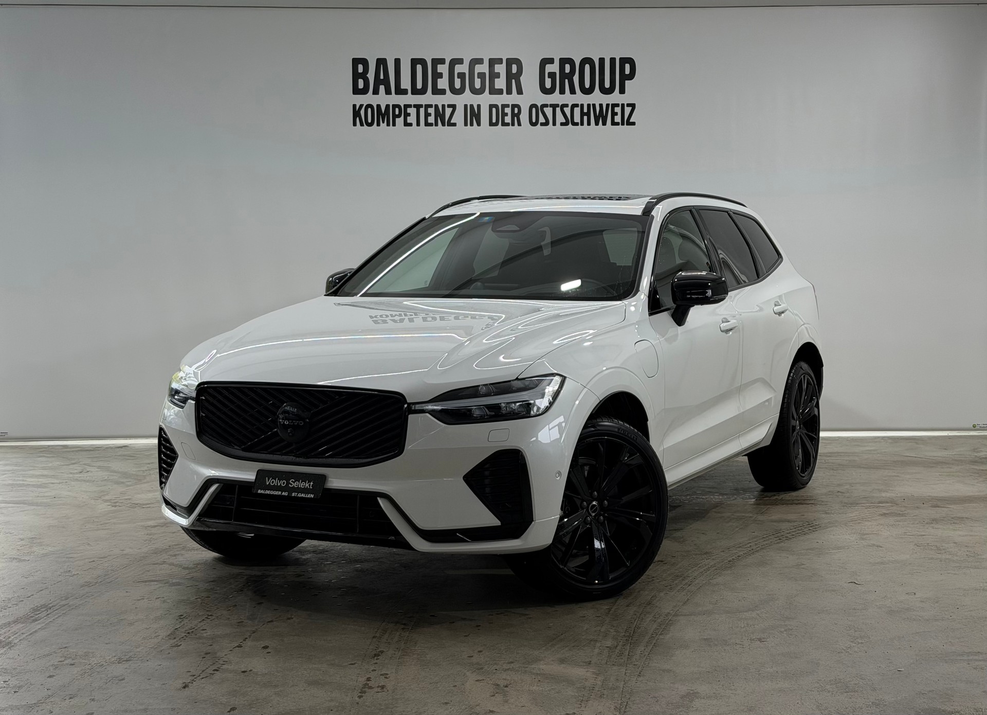 VOLVO XC60 2.0 T6 TE Black Edition e