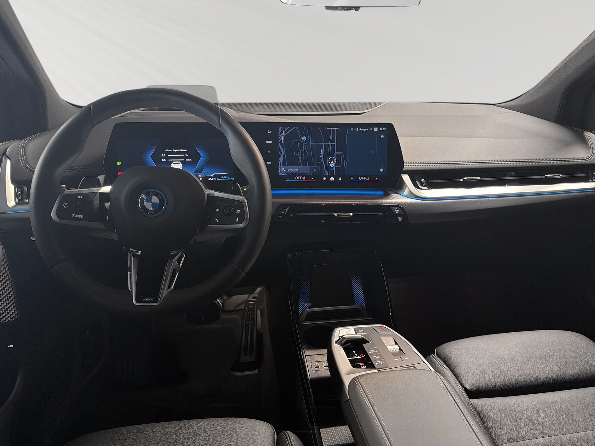 BMW 225e xDrive Active Tourer M Sport-showroom-element-3