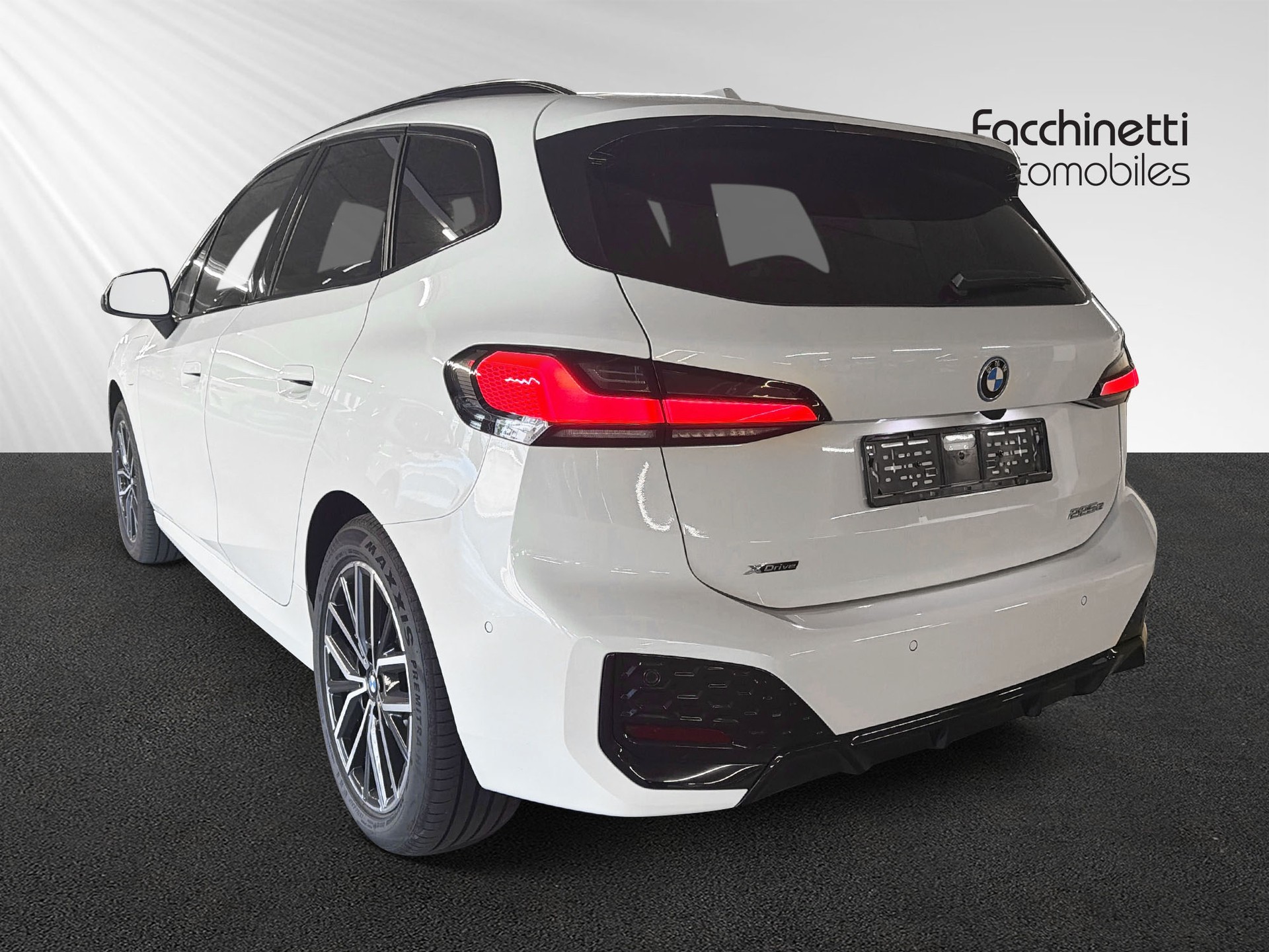 BMW 225e xDrive Active Tourer M Sport-showroom-element-2