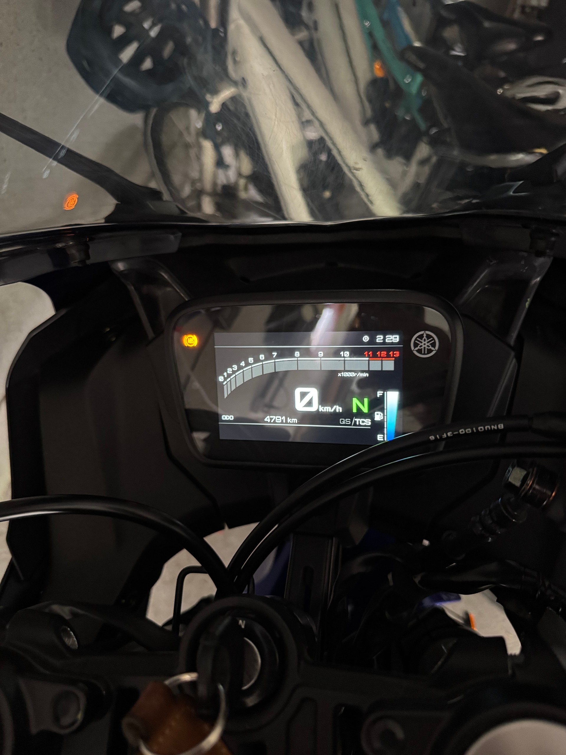 YAMAHA YZF-R 125 ABS-image-6