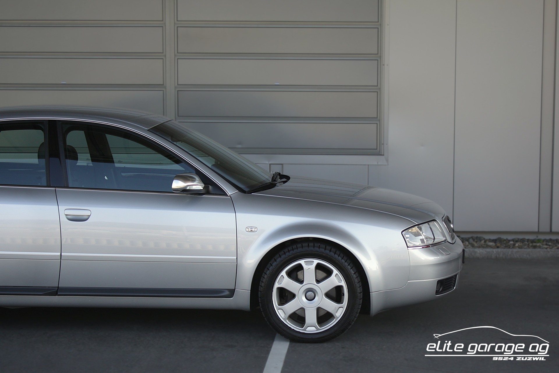 AUDI S6 quattro tiptronic-image-9