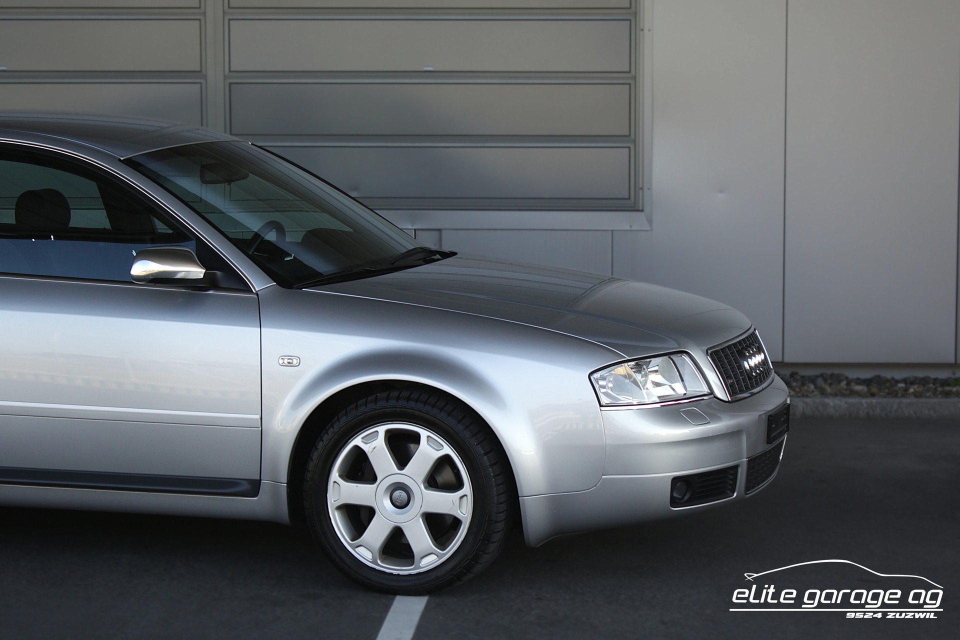 AUDI S6 quattro tiptronic-image-8