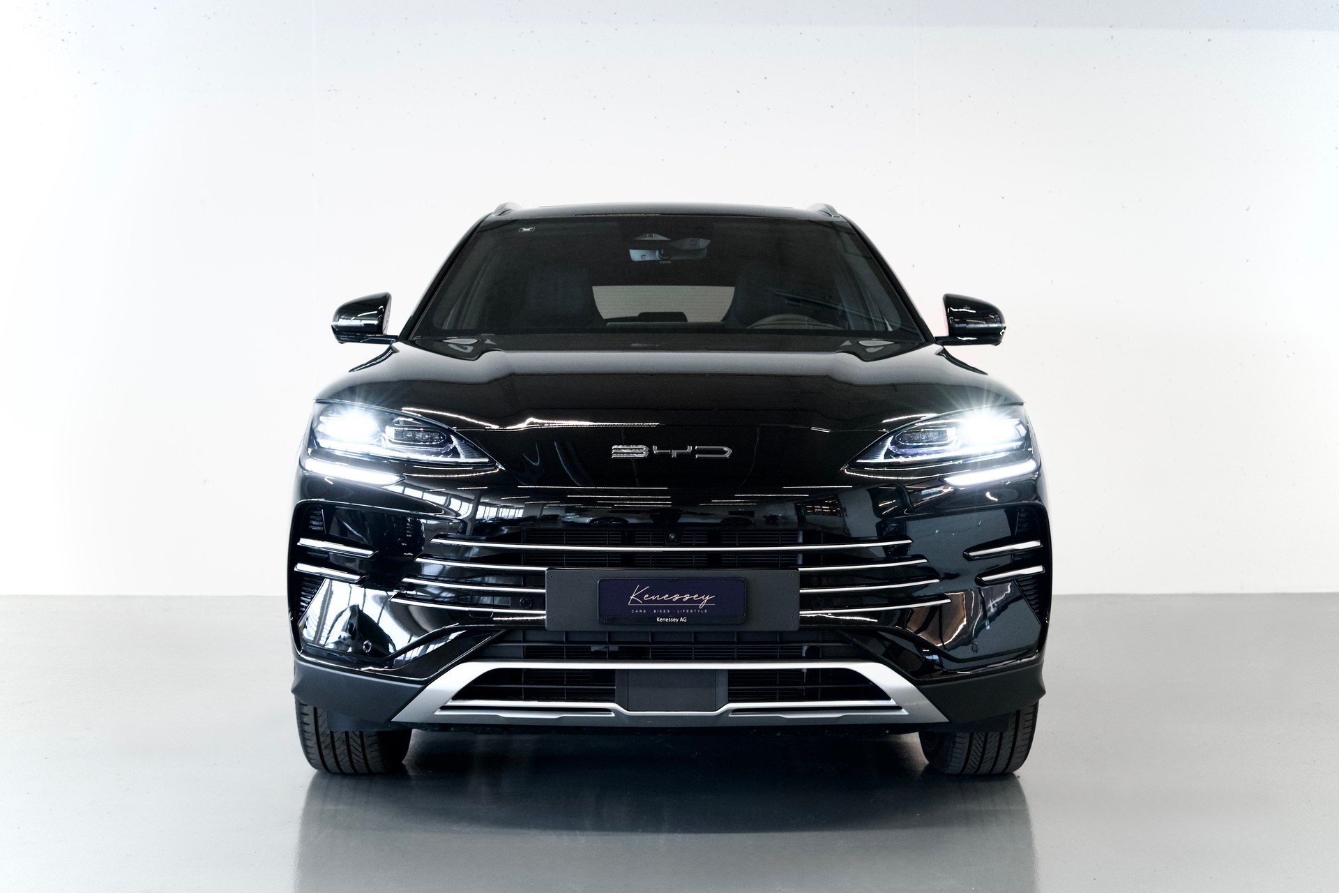BYD SEAL U DM-i COMFORT | PLUGIN-HYBRID MIT GROSSER BATTERIE | 218 PS-showroom-element-1