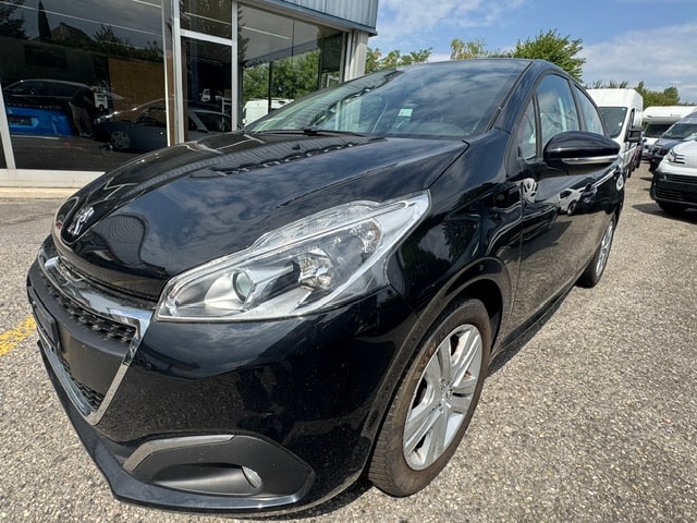 PEUGEOT 208 1.2 PureTech Style