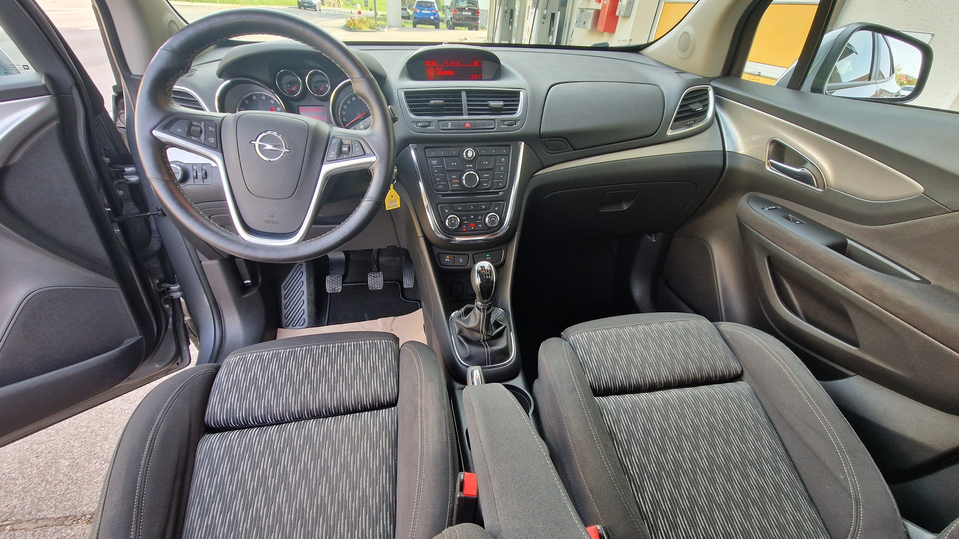 OPEL Mokka 1.4i 16V Turbo Enjoy 4WD-image-9