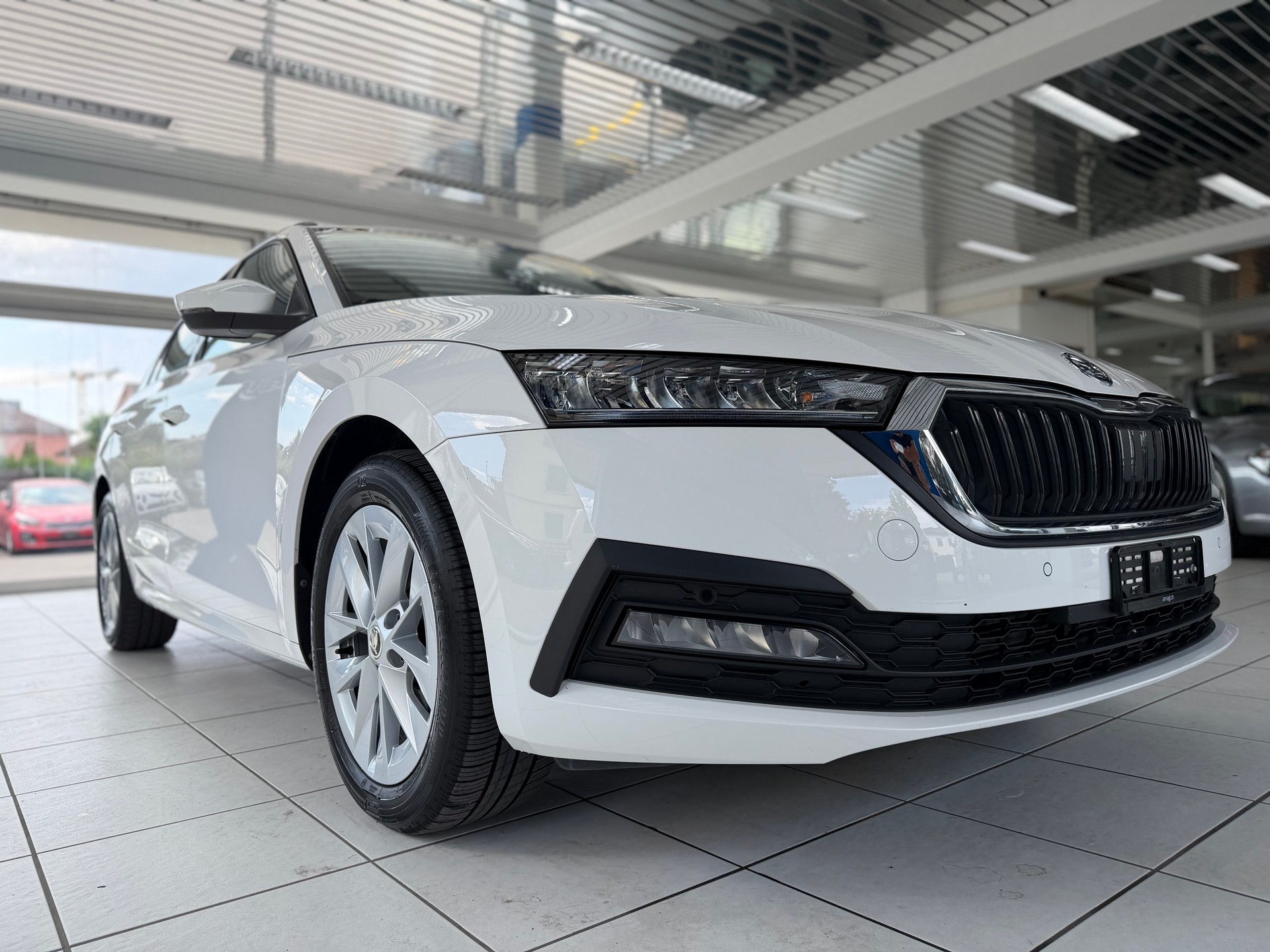 SKODA Octavia Combi 2.0 TSI Ambition DSG 4x4-showroom-element-3