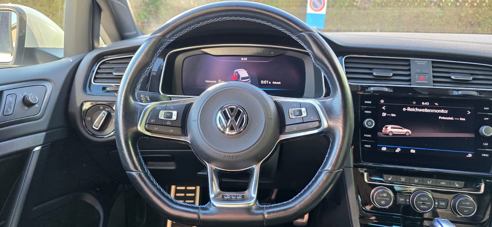 VW Golf 1.4 TSI GTE DSG-image-10