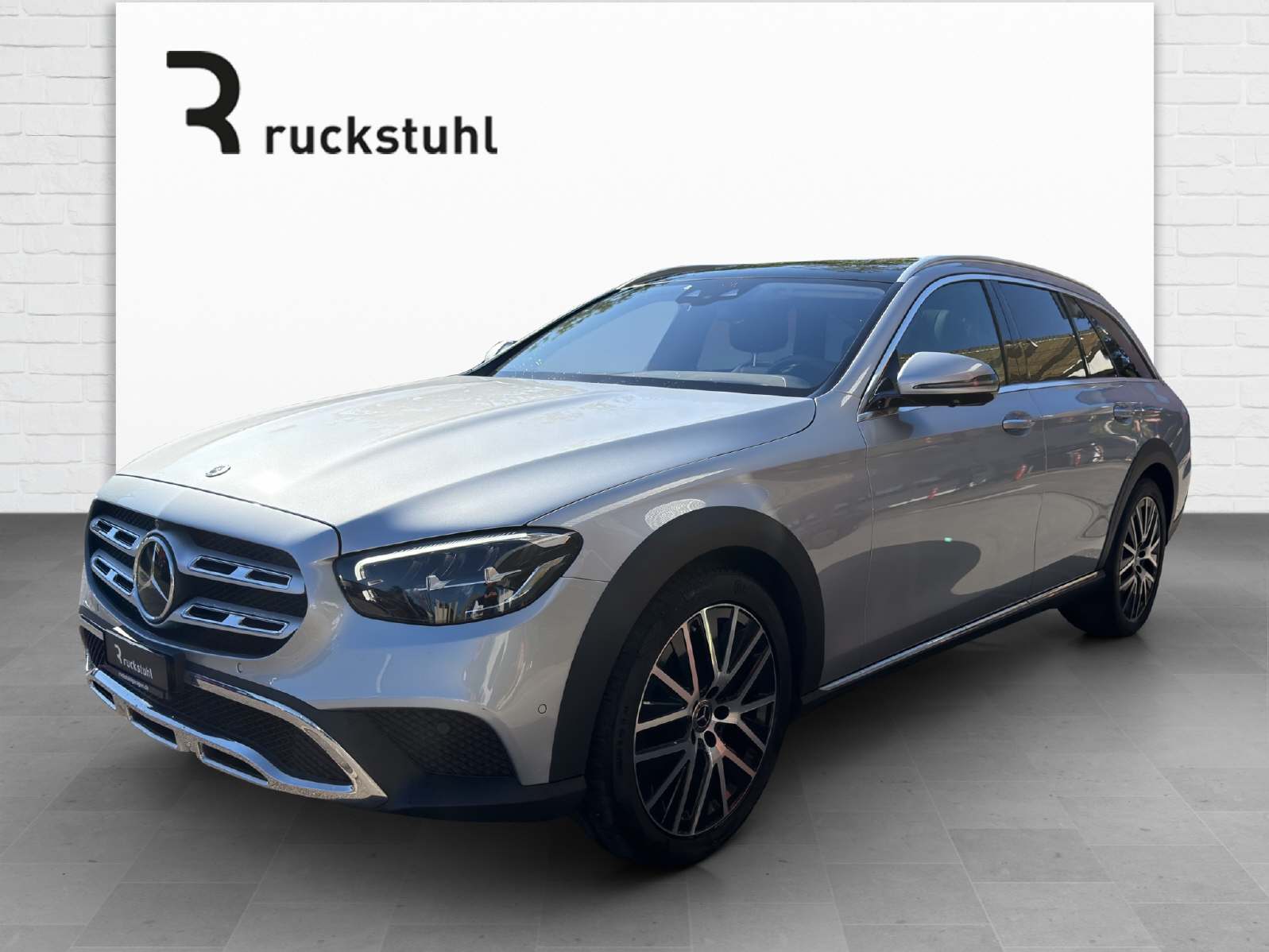 MERCEDES-BENZ E 220 d All-Terrain Avantgarde 4matic Kombi-showroom-element-1