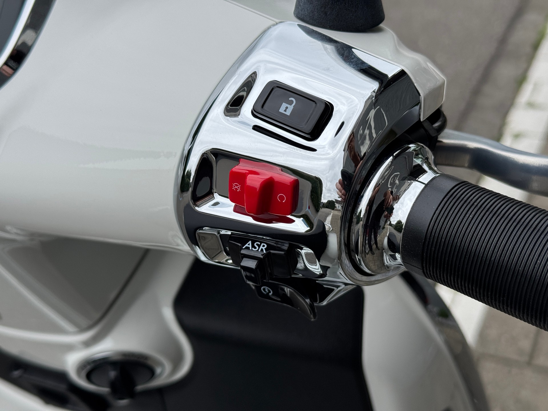 PIAGGIO Vespa GTS 310 Super RST E5+-image-8
