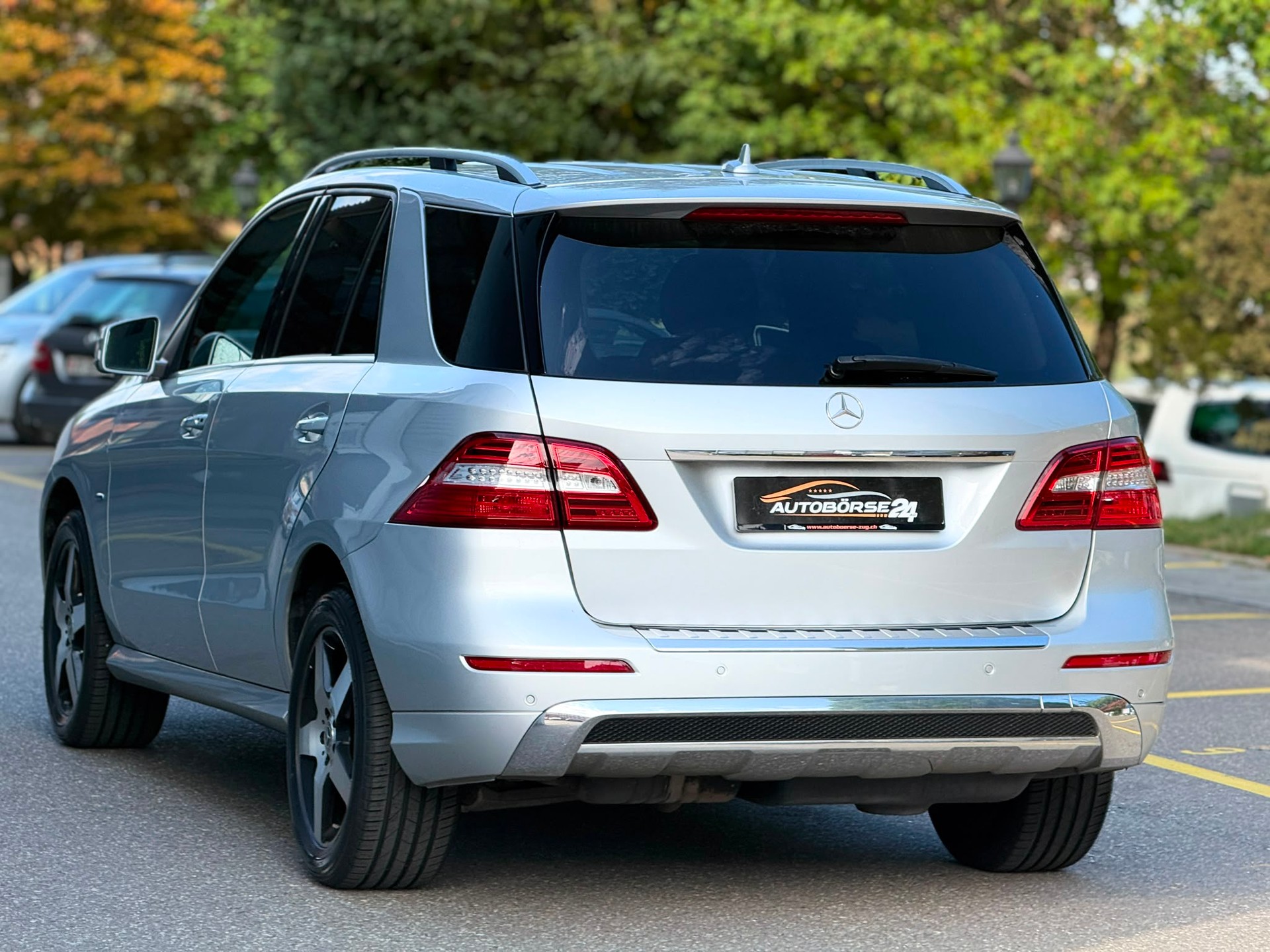 MERCEDES-BENZ ML 250 CDI BlueTec-showroom-element-3