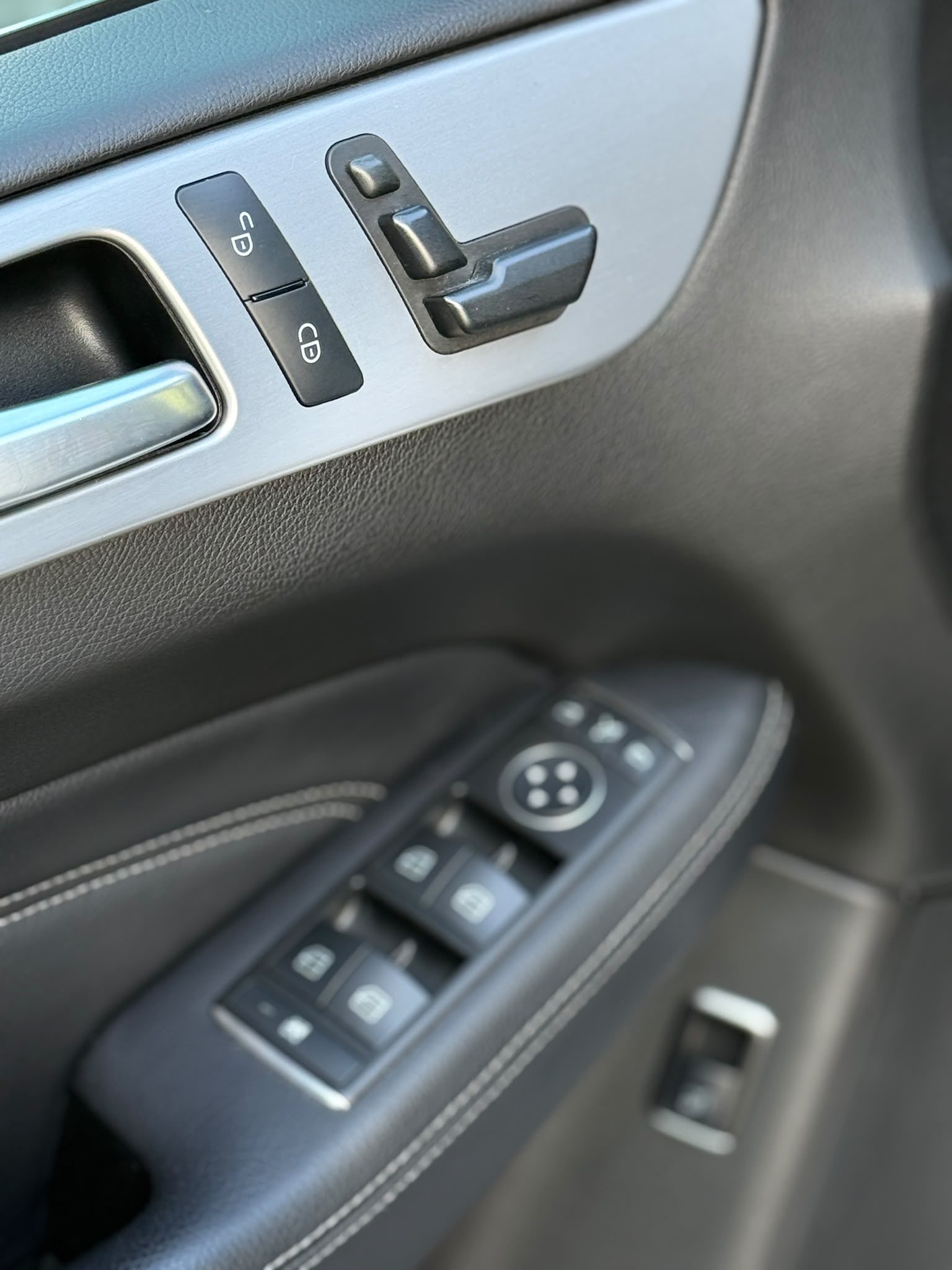 MERCEDES-BENZ ML 250 CDI BlueTec-image-8