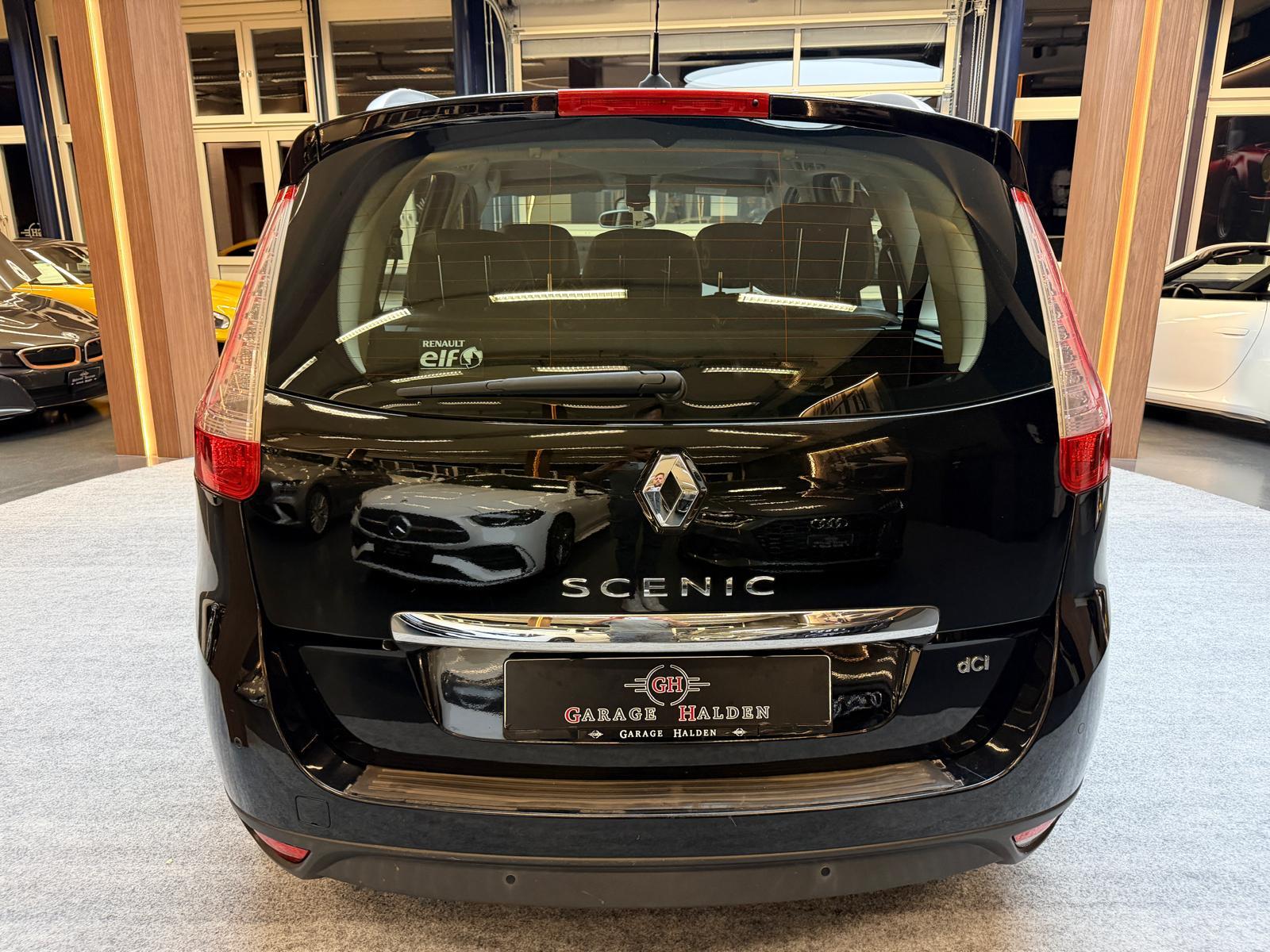 RENAULT Grand Scénic 2.0 dCi 150 Privilège 7P-image-5