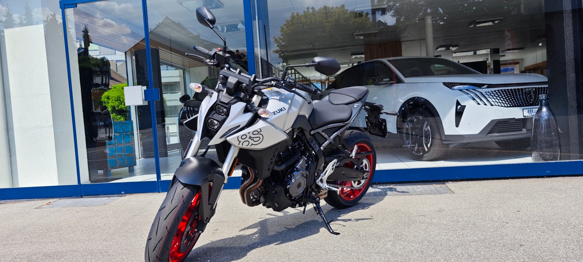 SUZUKI GSX 8 S (35kW)-image-4