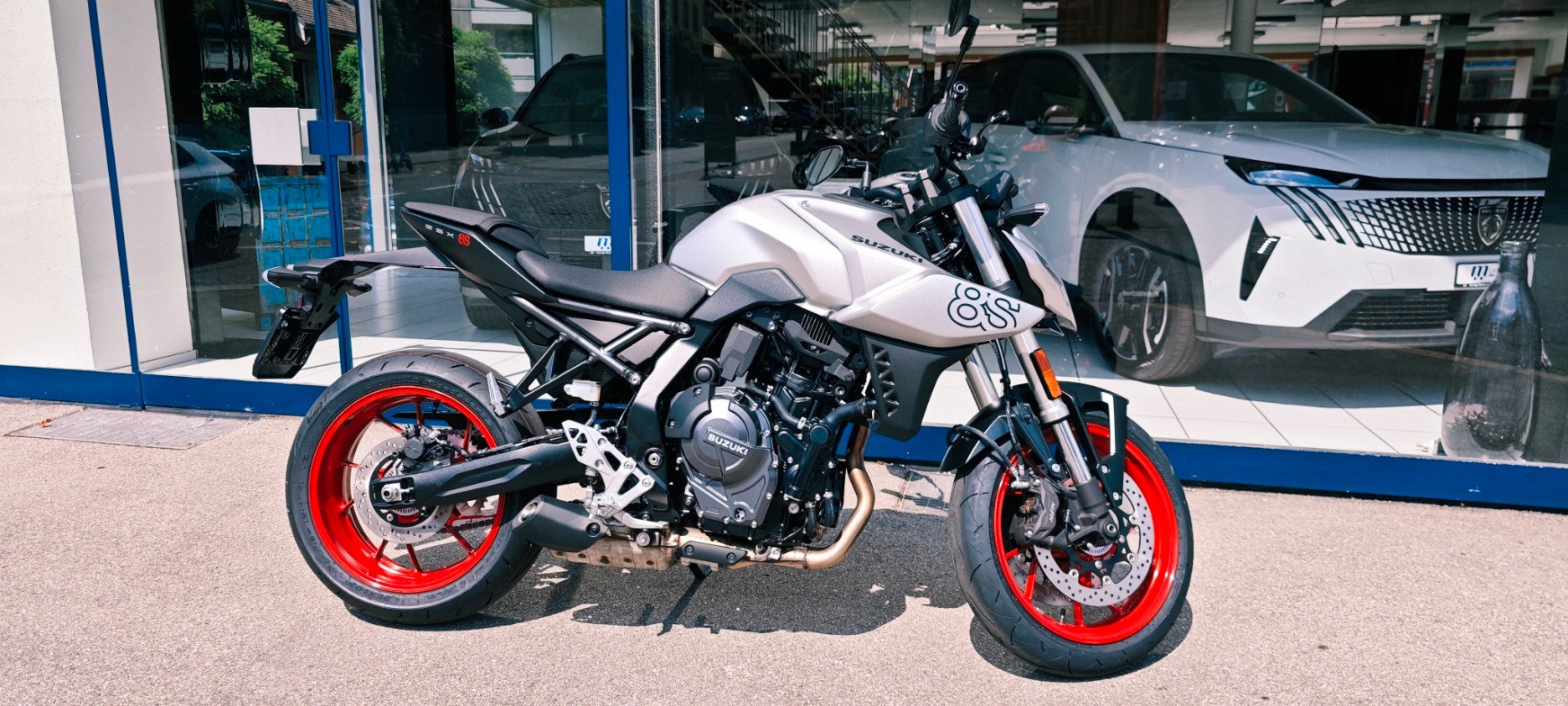 SUZUKI GSX 8 S (35kW)-image-0