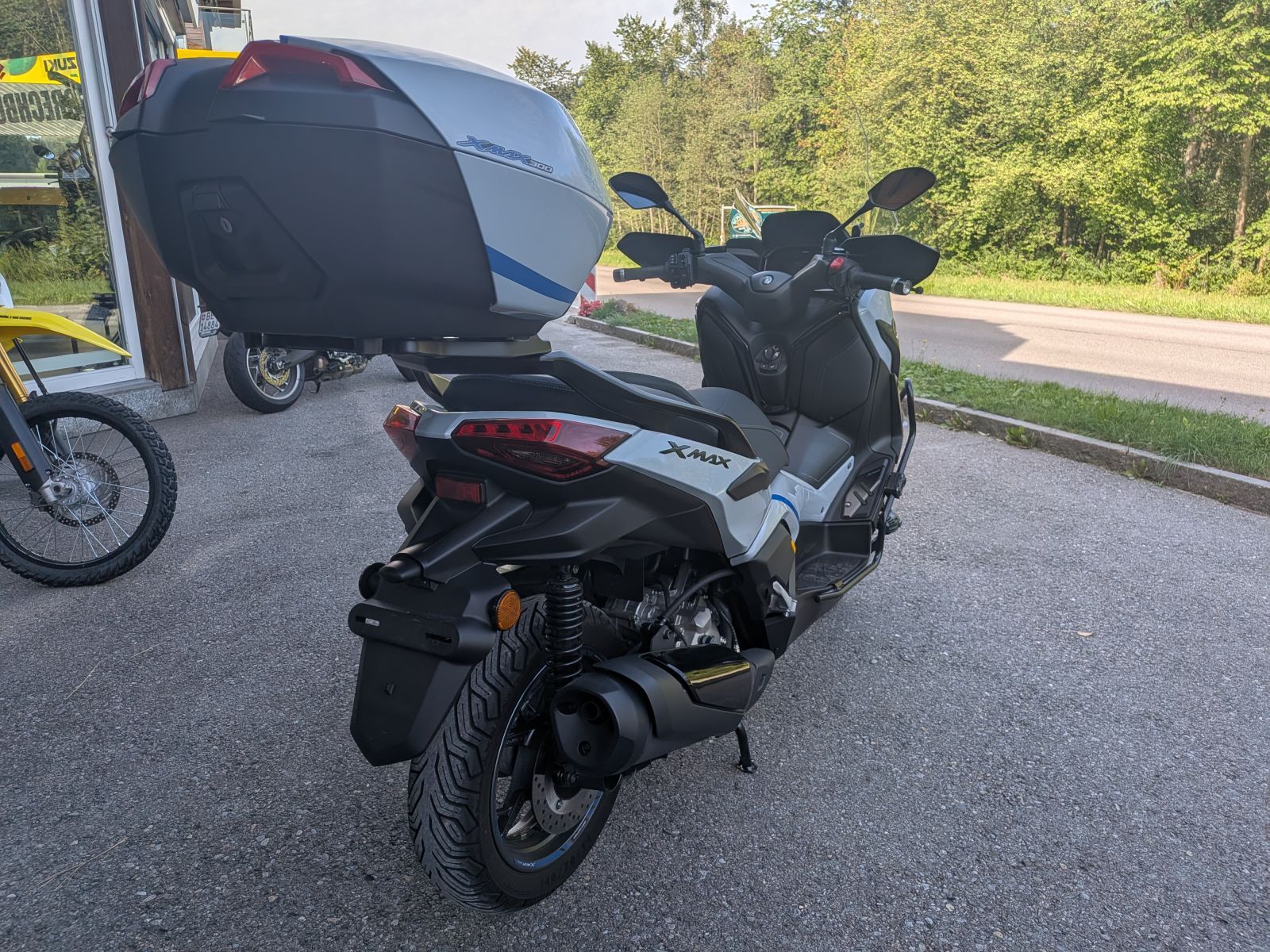 YAMAHA X-Max 300 Tech Max-image-5