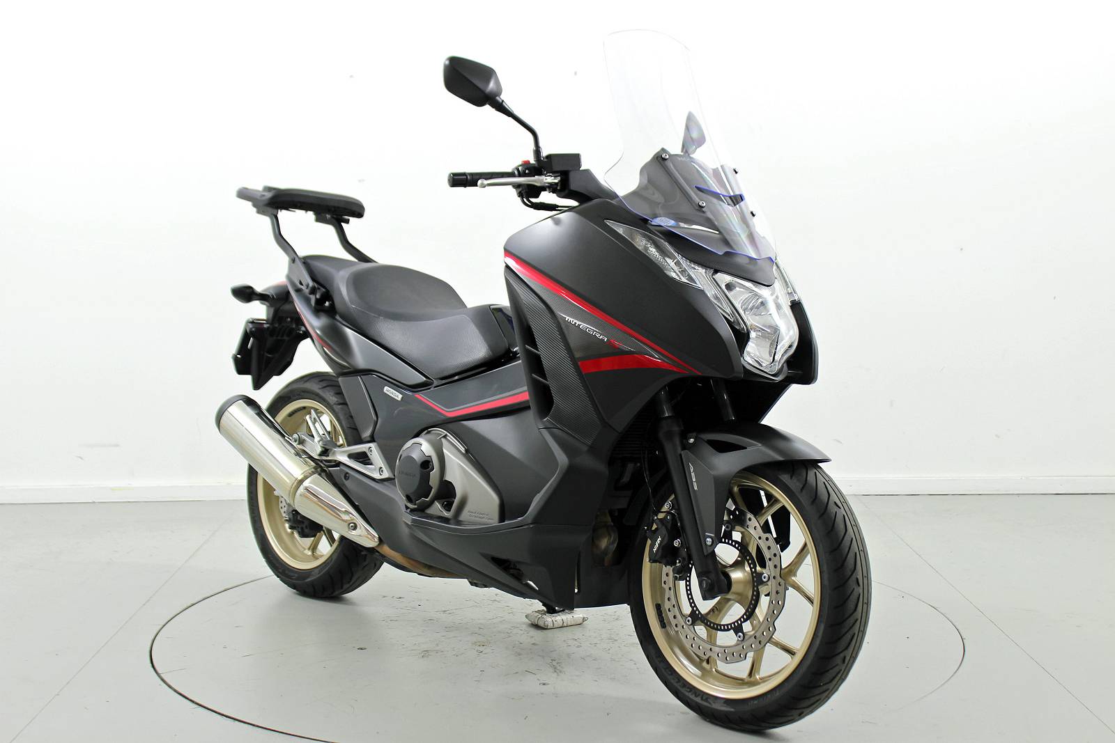 HONDA NC 750 D ABS-image-1