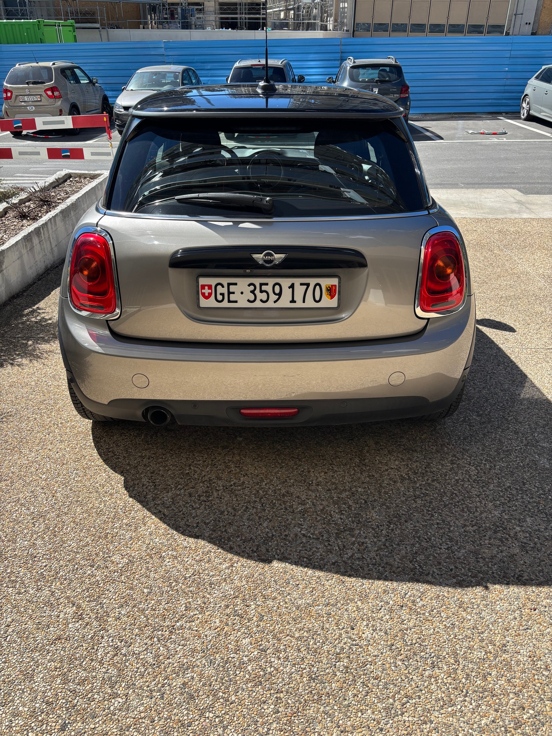MINI 1.5i Cooper-image-2