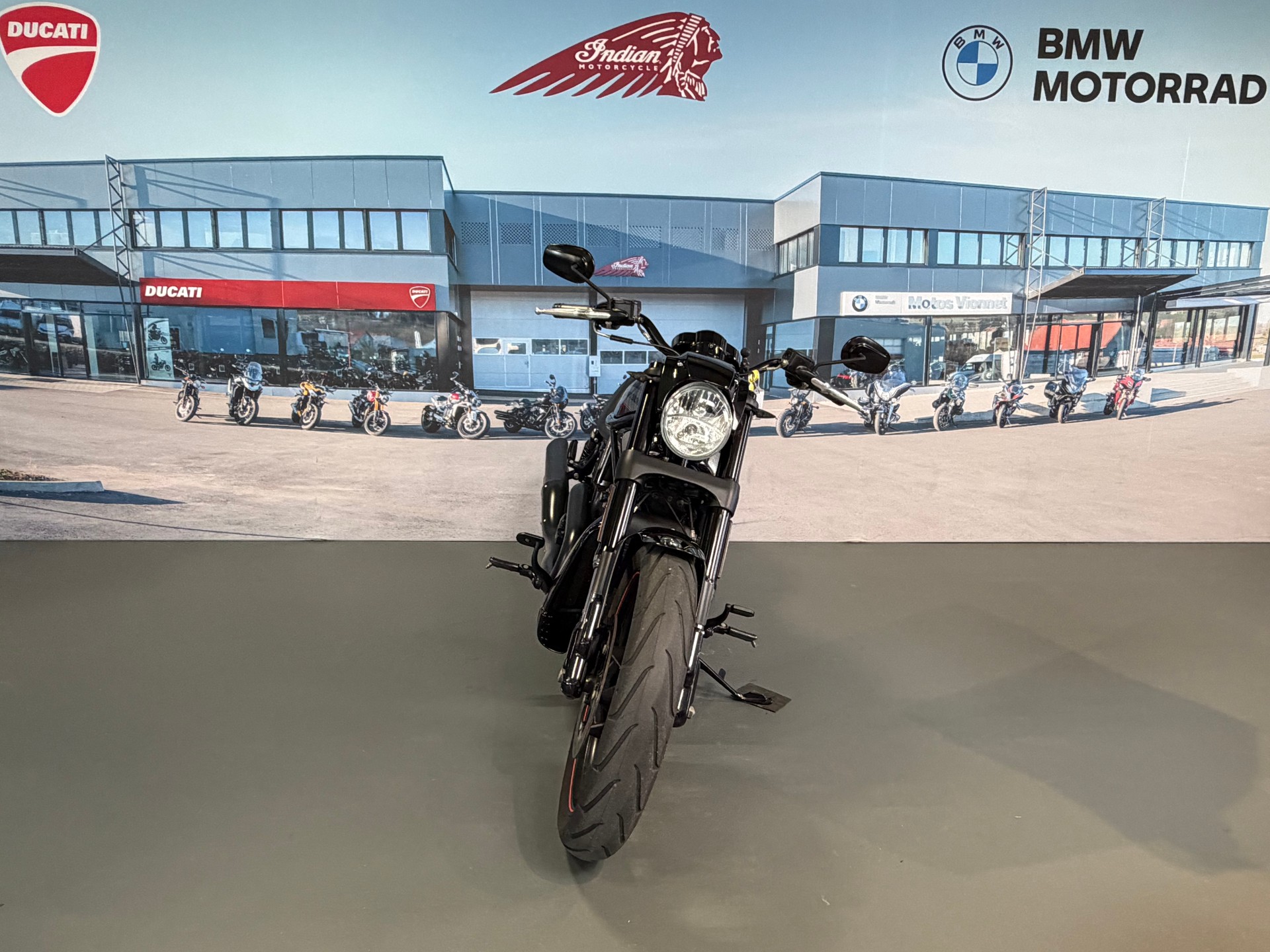 HARLEY-DAVIDSON VRSCDX Night Road Special ABS-image-1