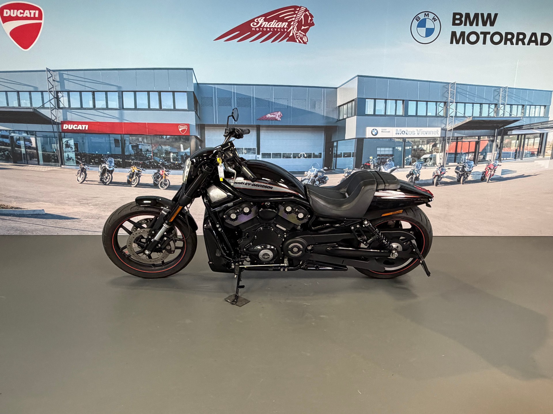 HARLEY-DAVIDSON VRSCDX Night Road Special ABS-image-3