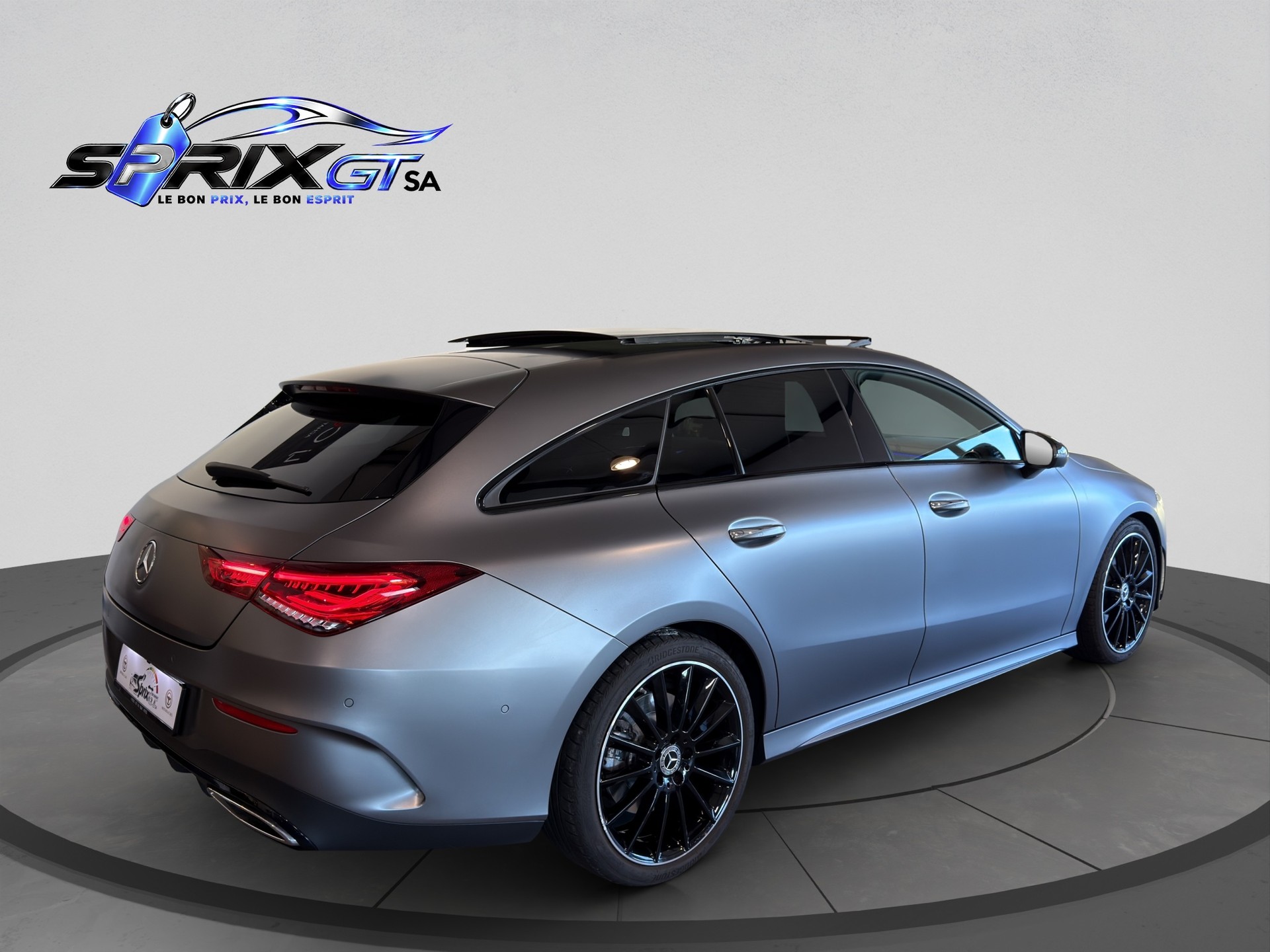 MERCEDES-BENZ CLA Shooting Brake 250 4Matic 7G-DCT AMG Line-image-5