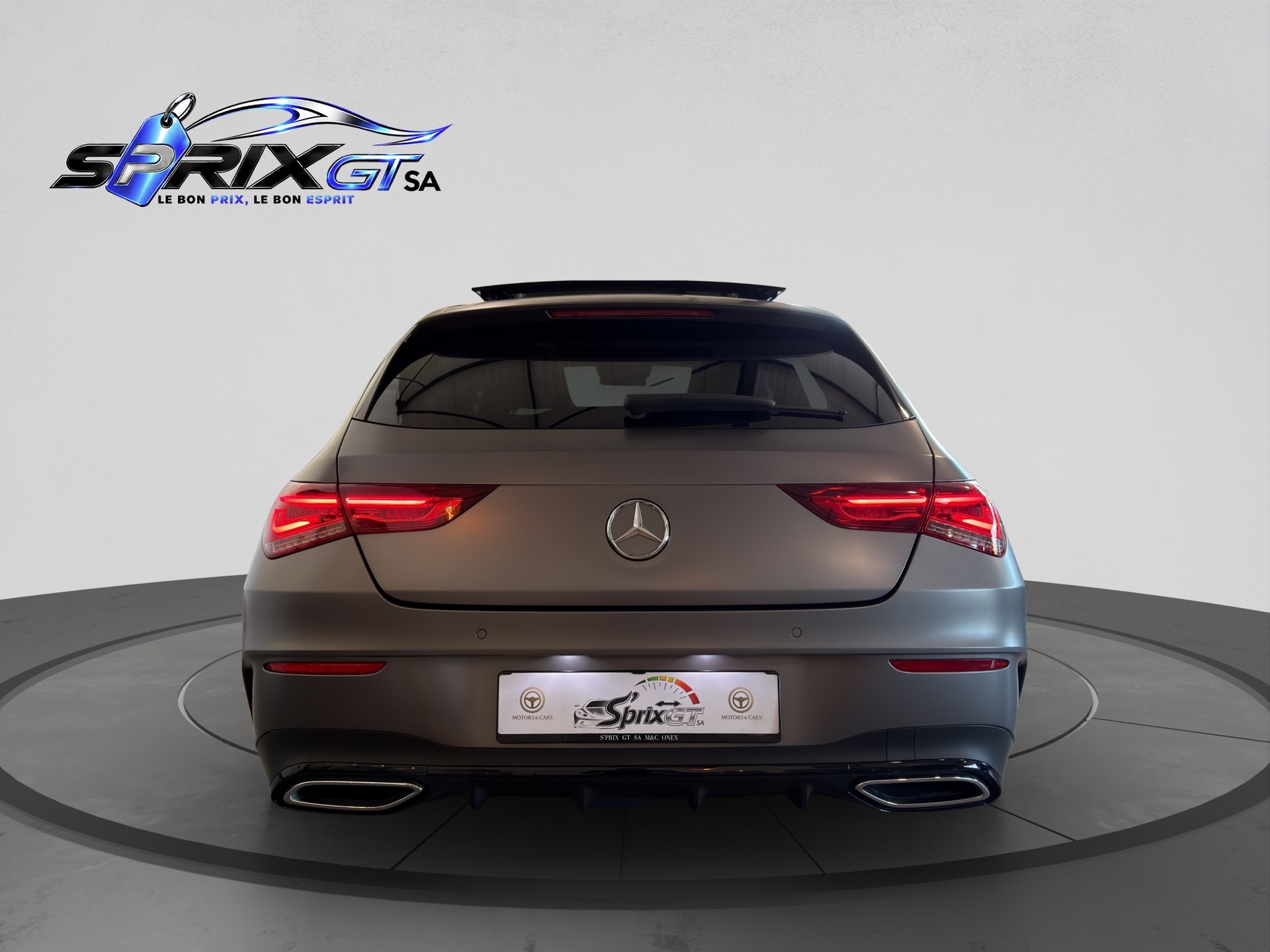 MERCEDES-BENZ CLA Shooting Brake 250 4Matic 7G-DCT AMG Line-image-4