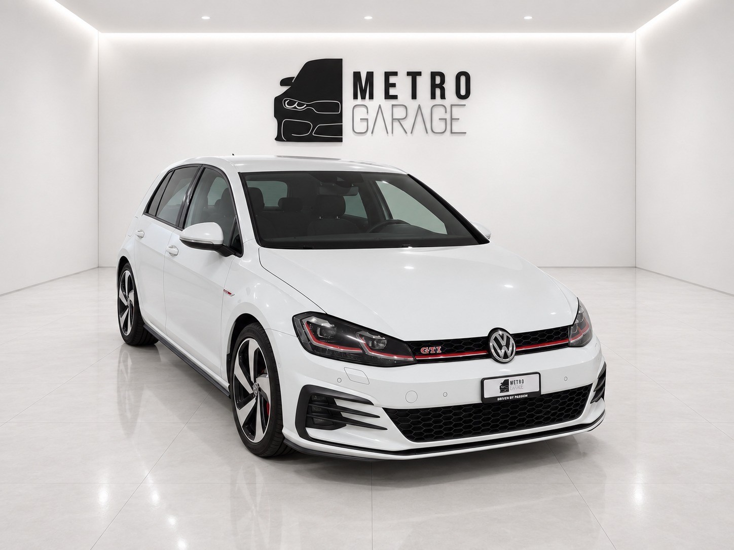 VW Golf 2.0 TSI GTI Performance DSG-image-8