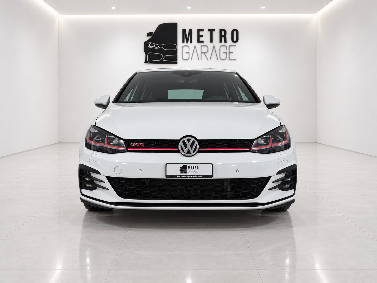 VW Golf 2.0 TSI GTI Performance DSG-image-9