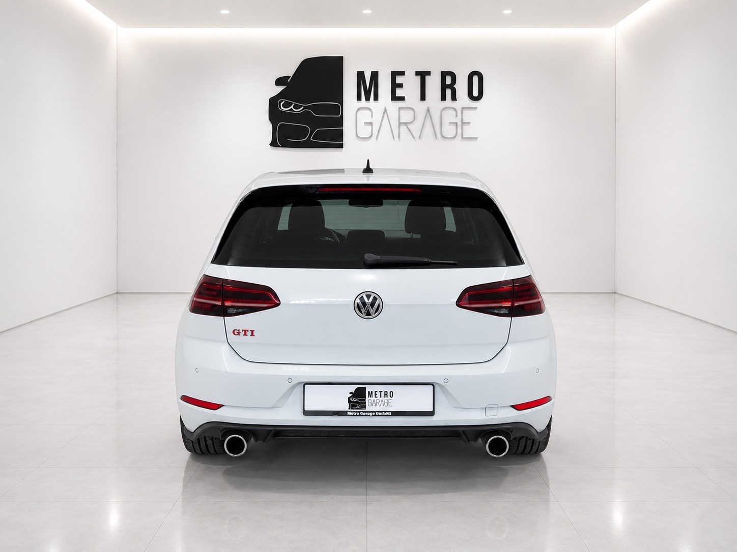 VW Golf 2.0 TSI GTI Performance DSG-image-4