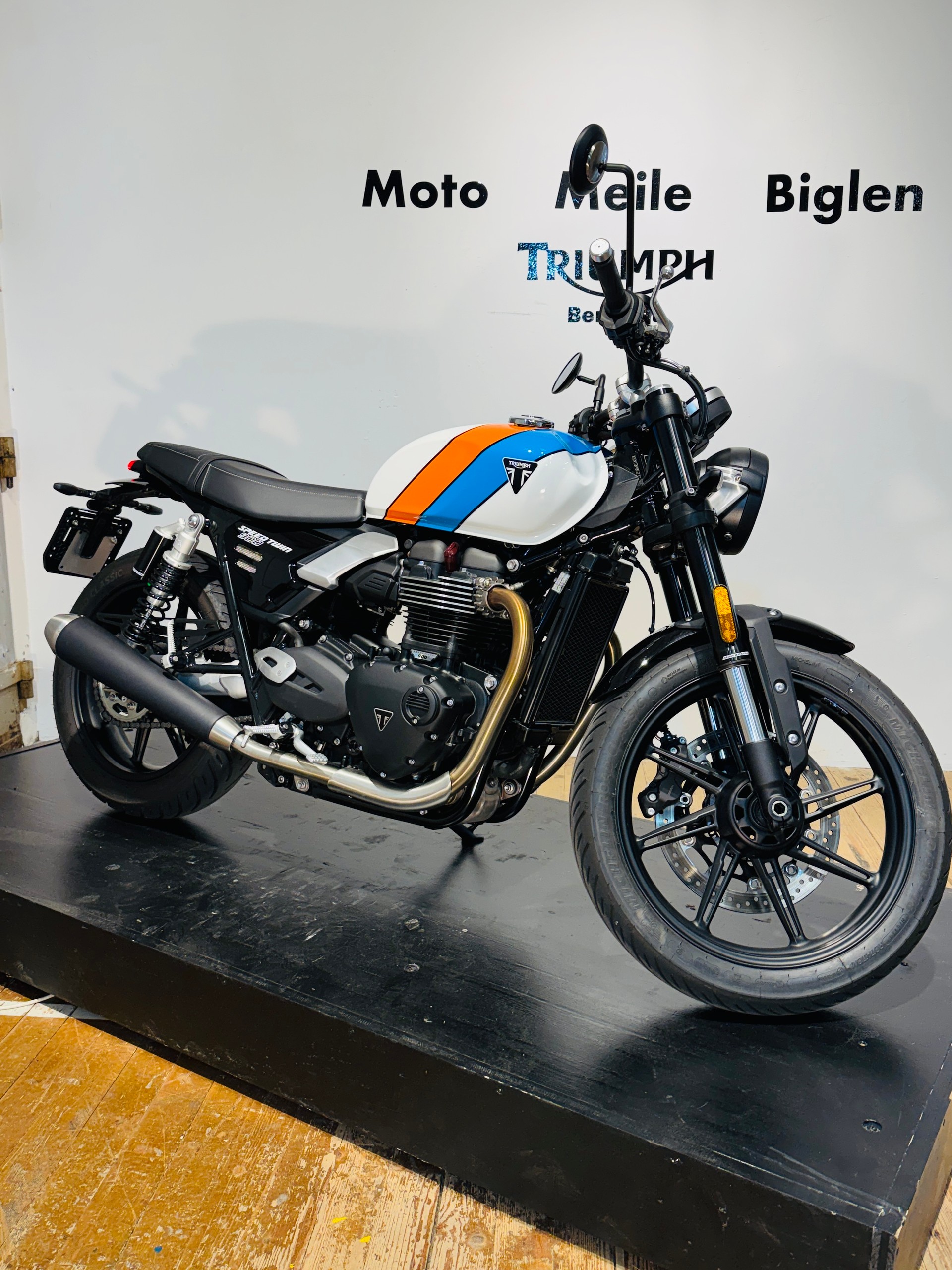TRIUMPH Speed Twin 900-image-2