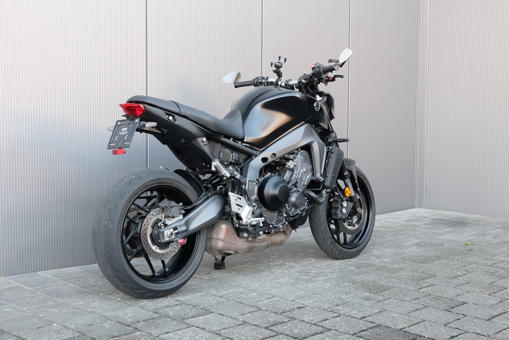 YAMAHA MT-09 ABS-image-1