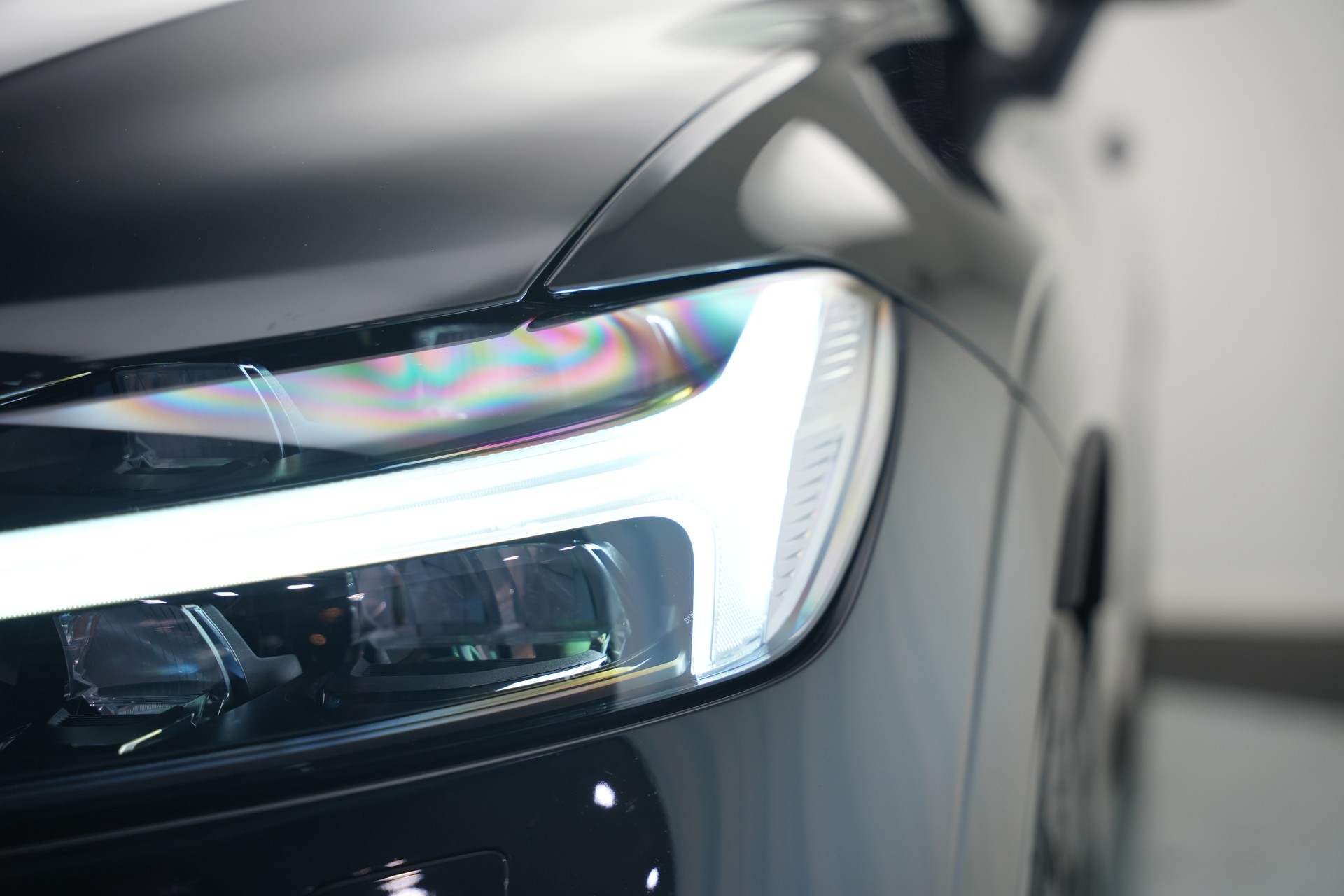 VOLVO XC60 T8 eAWD PluginHybrid Ultimate Dark Geartronic Black Edition Ultra-image-44