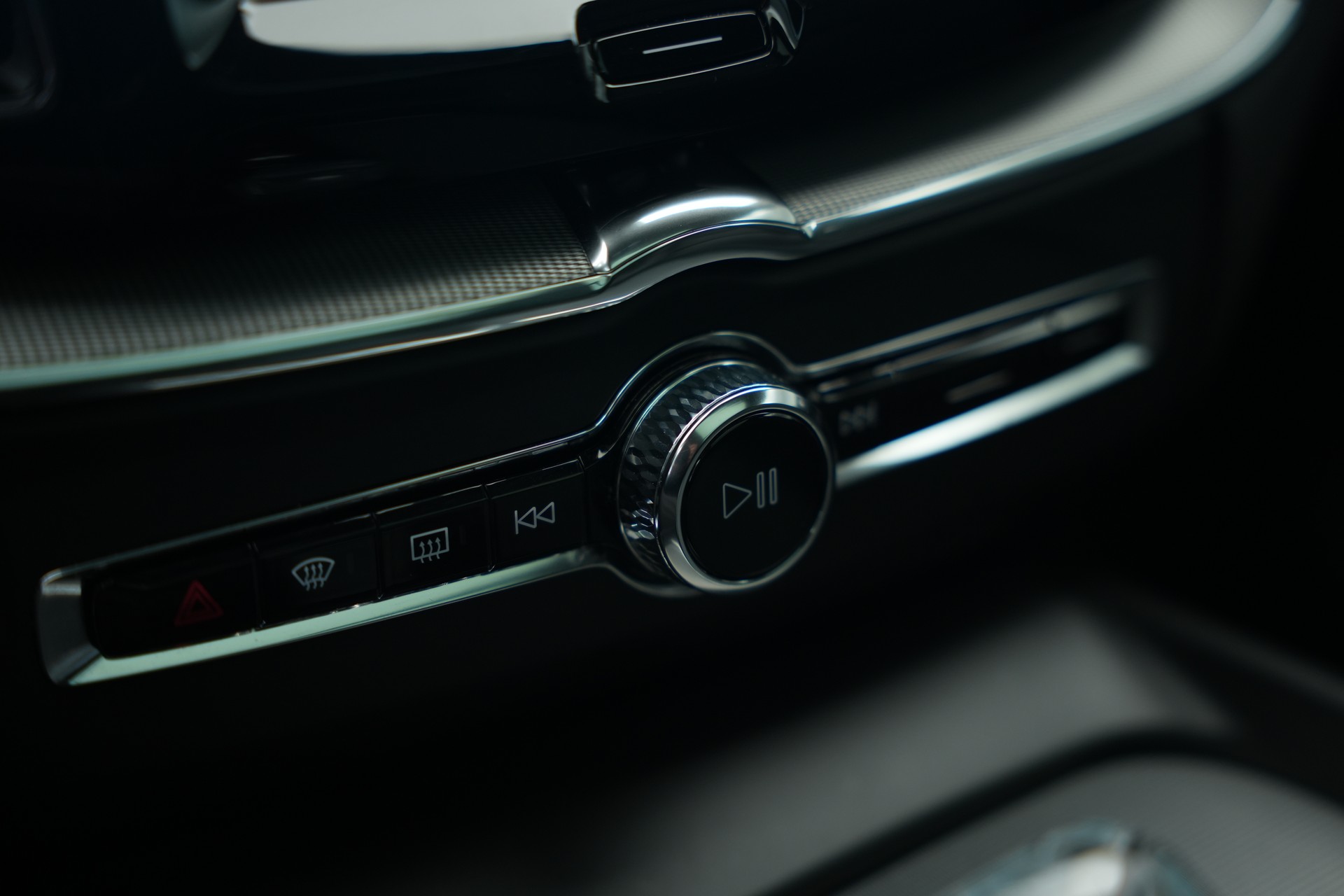 VOLVO XC60 T8 eAWD PluginHybrid Ultimate Dark Geartronic Black Edition Ultra-image-35