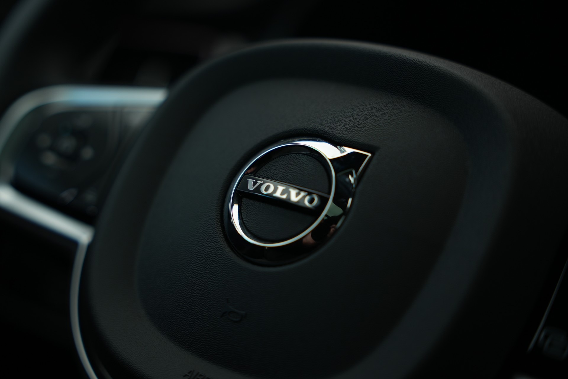 VOLVO XC60 T8 eAWD PluginHybrid Ultimate Dark Geartronic Black Edition Ultra-image-36