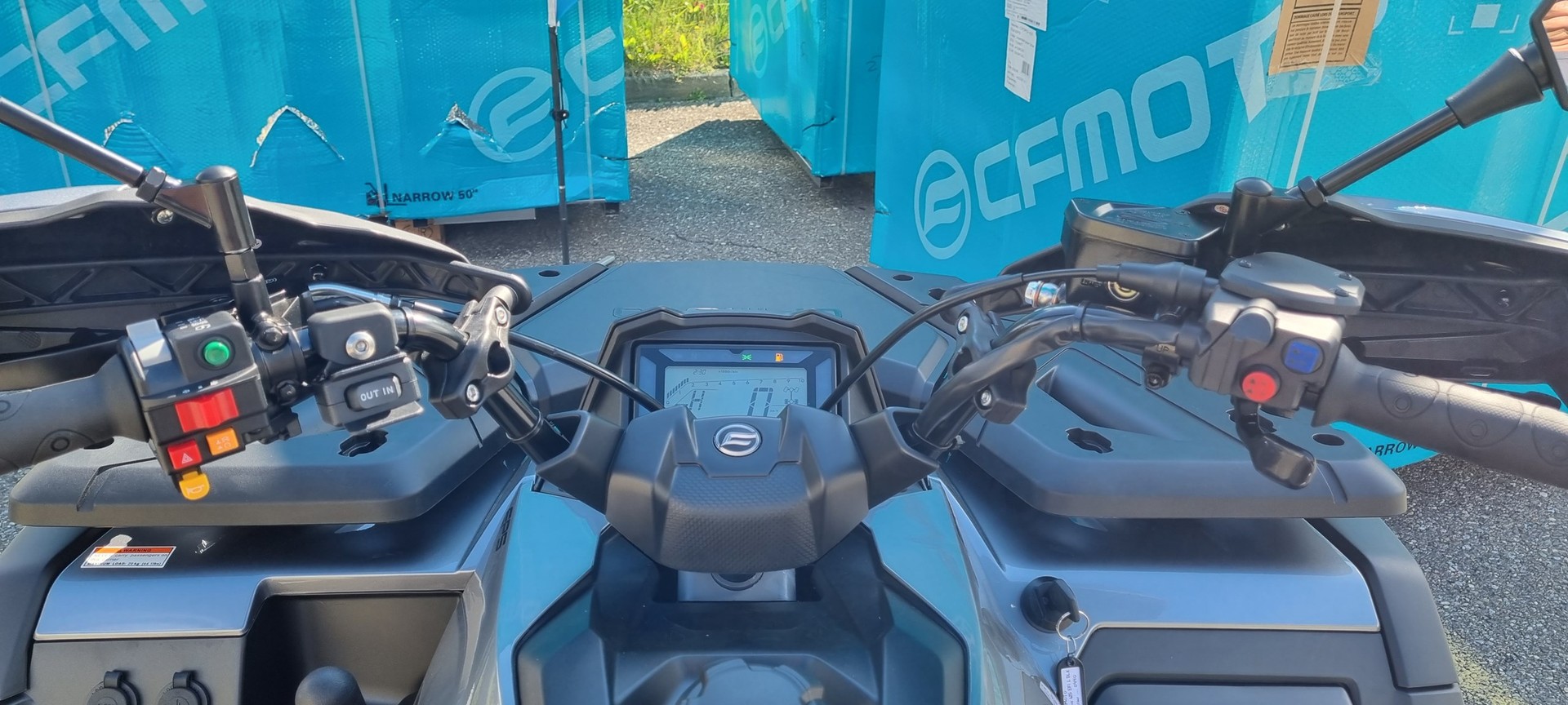 CF MOTO CFORCE 625 DLX EPS 4x4-image-1
