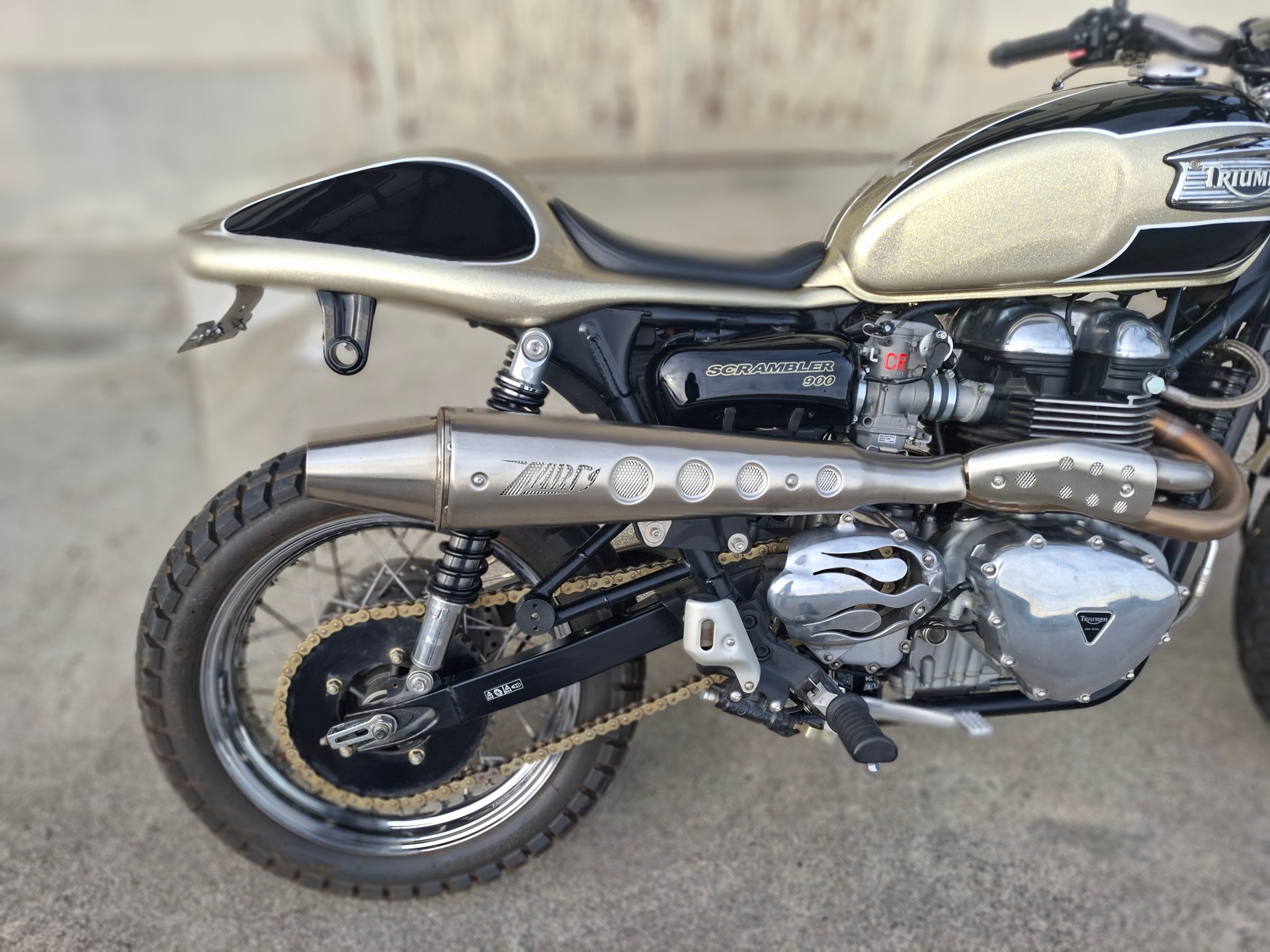 TRIUMPH Scrambler 900-image-4
