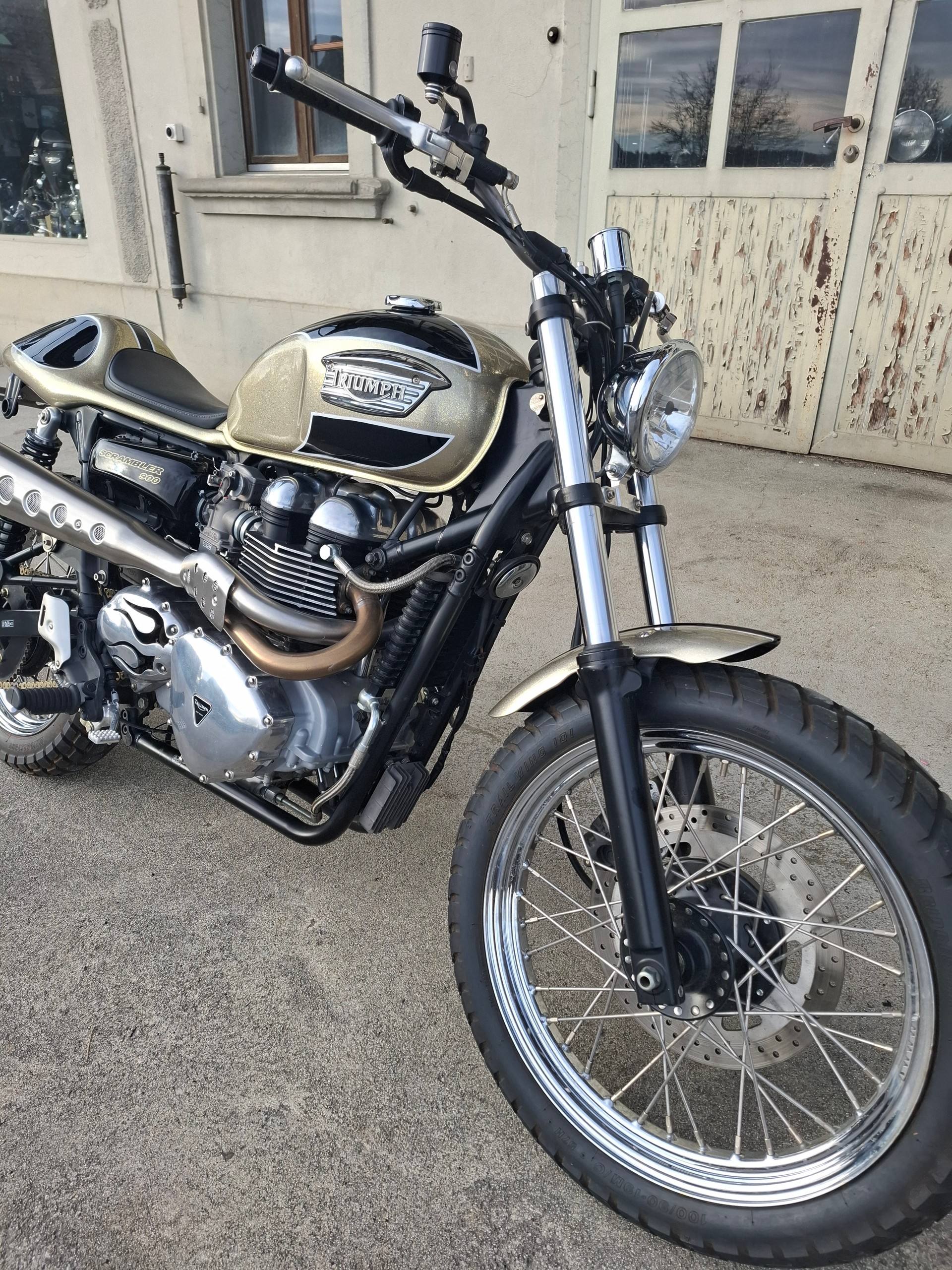 TRIUMPH Scrambler 900-image-2