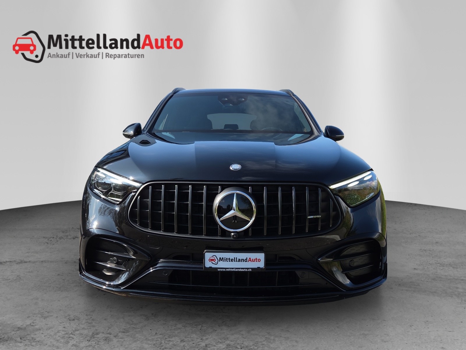 MERCEDES-BENZ GLC AMG 63 S e Performance 9G-Tronic-showroom-element-1