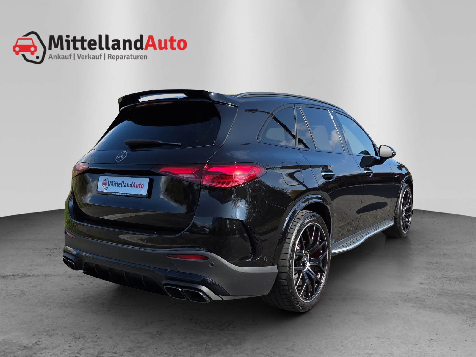 MERCEDES-BENZ GLC AMG 63 S e Performance 9G-Tronic-image-12
