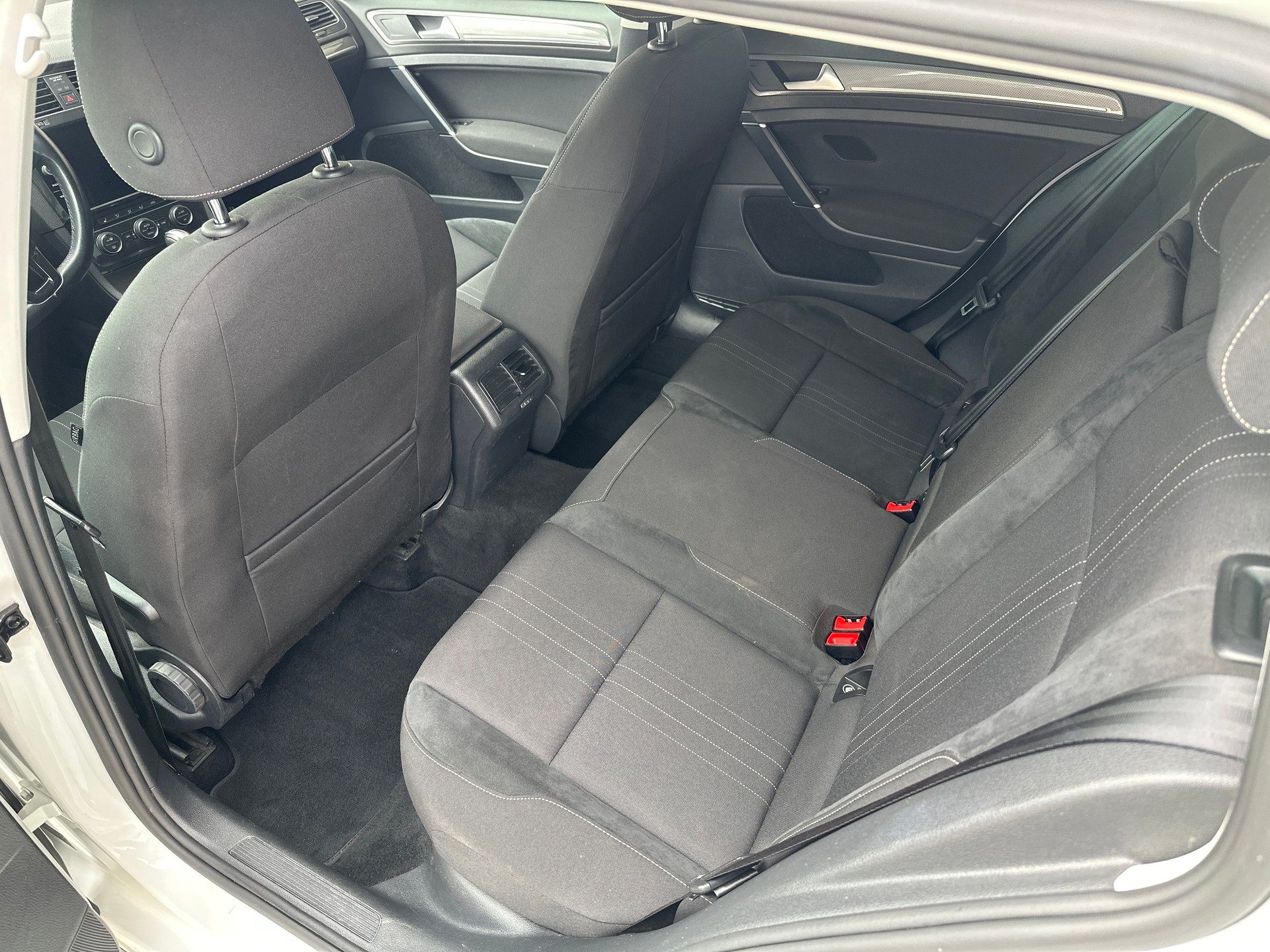 VW Golf 2.0 TDI Alltrack 4Motion DSG-image-5