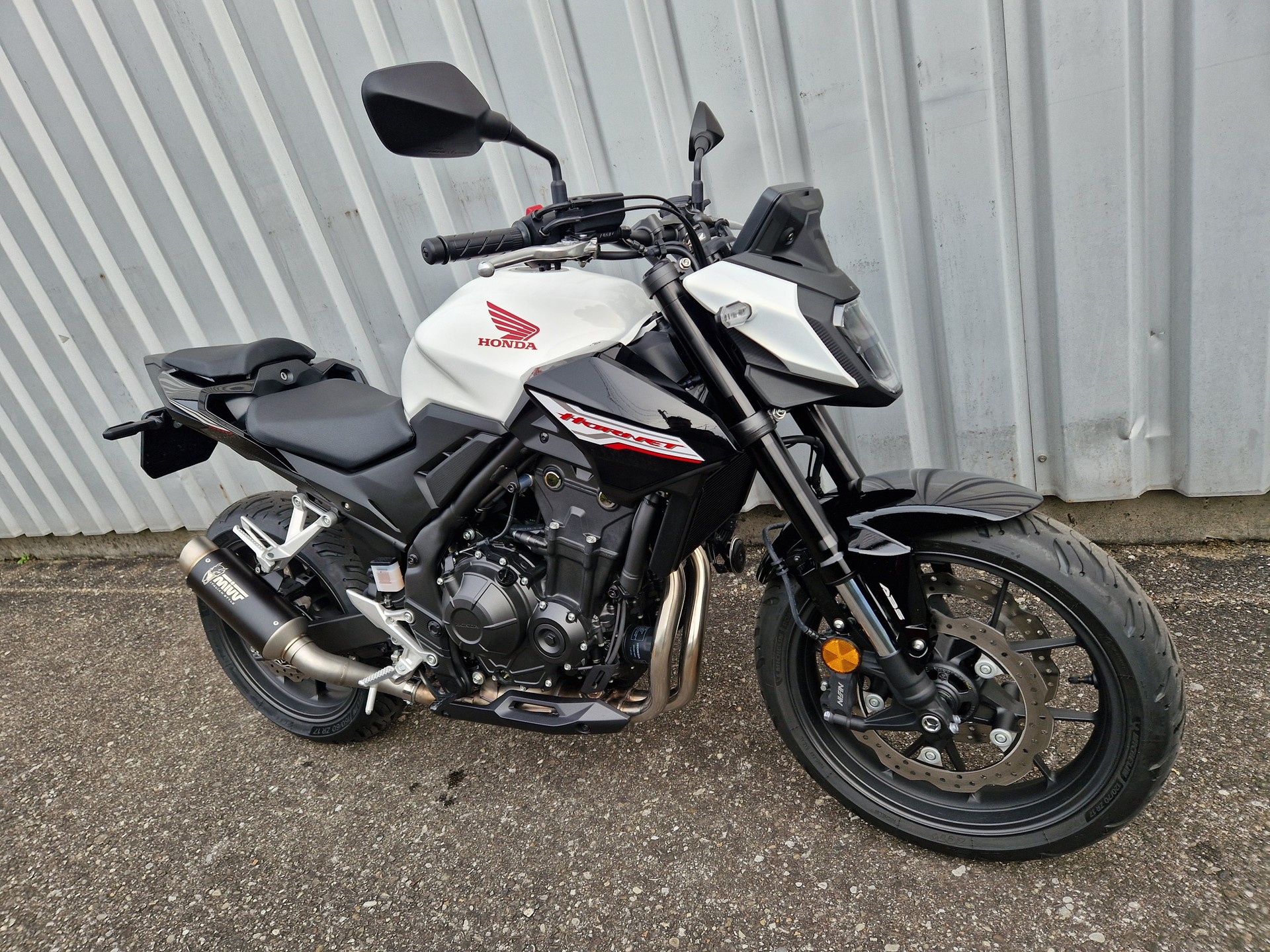 HONDA CB 500 Hornet-image-1
