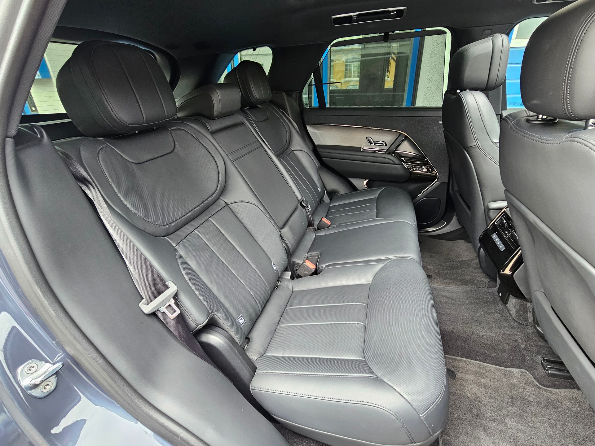 LAND ROVER Range Rover Sport D300 3.0 TD6 MHEV Dynamic SE Automatic-image-14