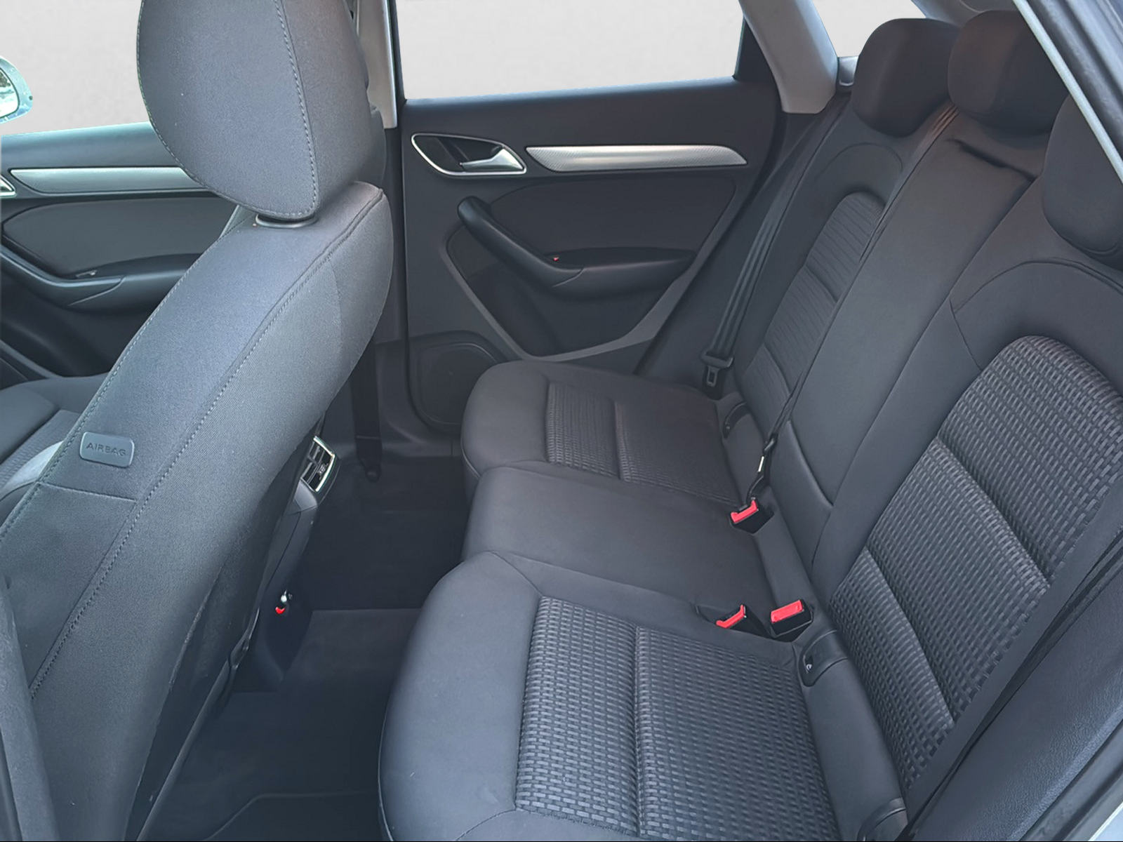 AUDI Q3 2.0 TDI quattro S-tronic | ab 199.- Monatlich-image-14