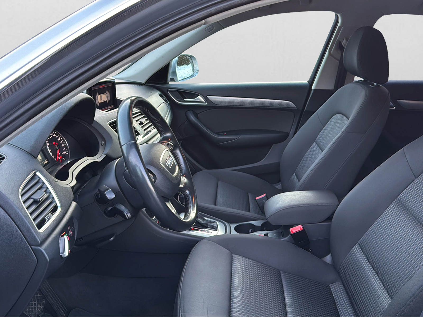 AUDI Q3 2.0 TDI quattro S-tronic | ab 199.- Monatlich-image-10