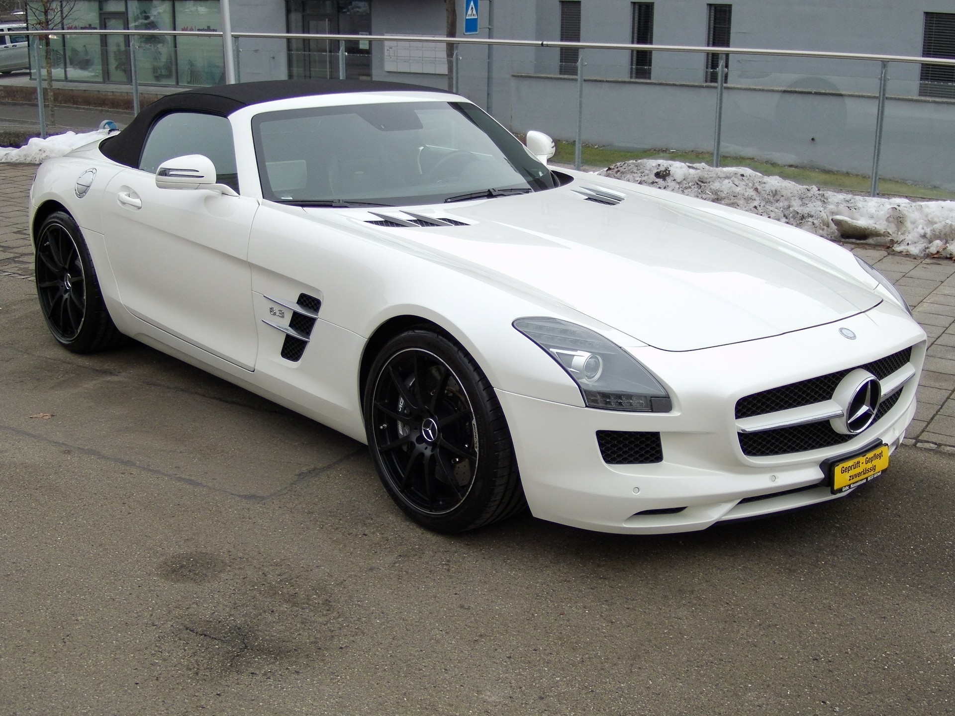MERCEDES-BENZ SLS 63 AMG Speedshift-image-8