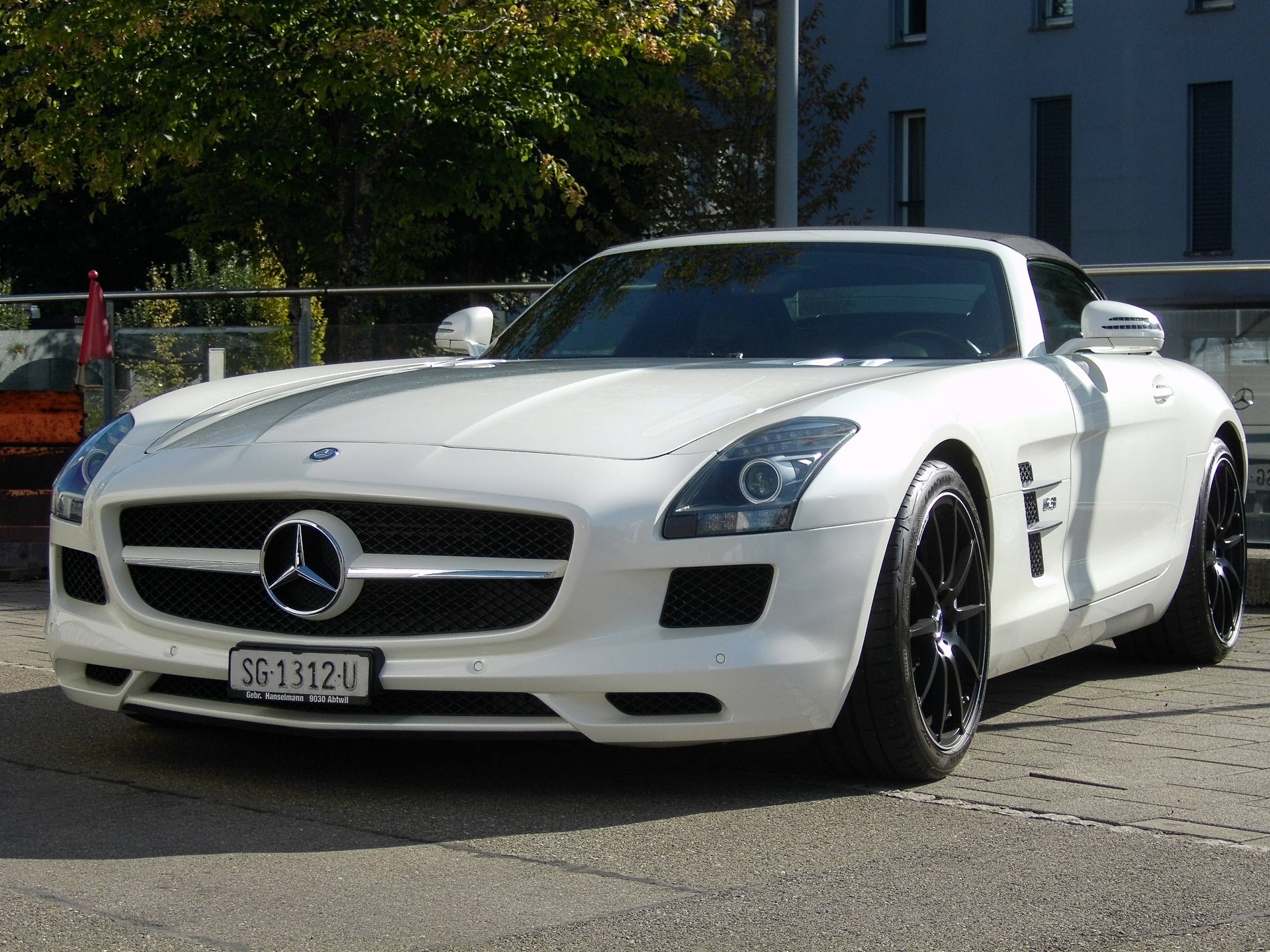 MERCEDES-BENZ SLS 63 AMG Speedshift
