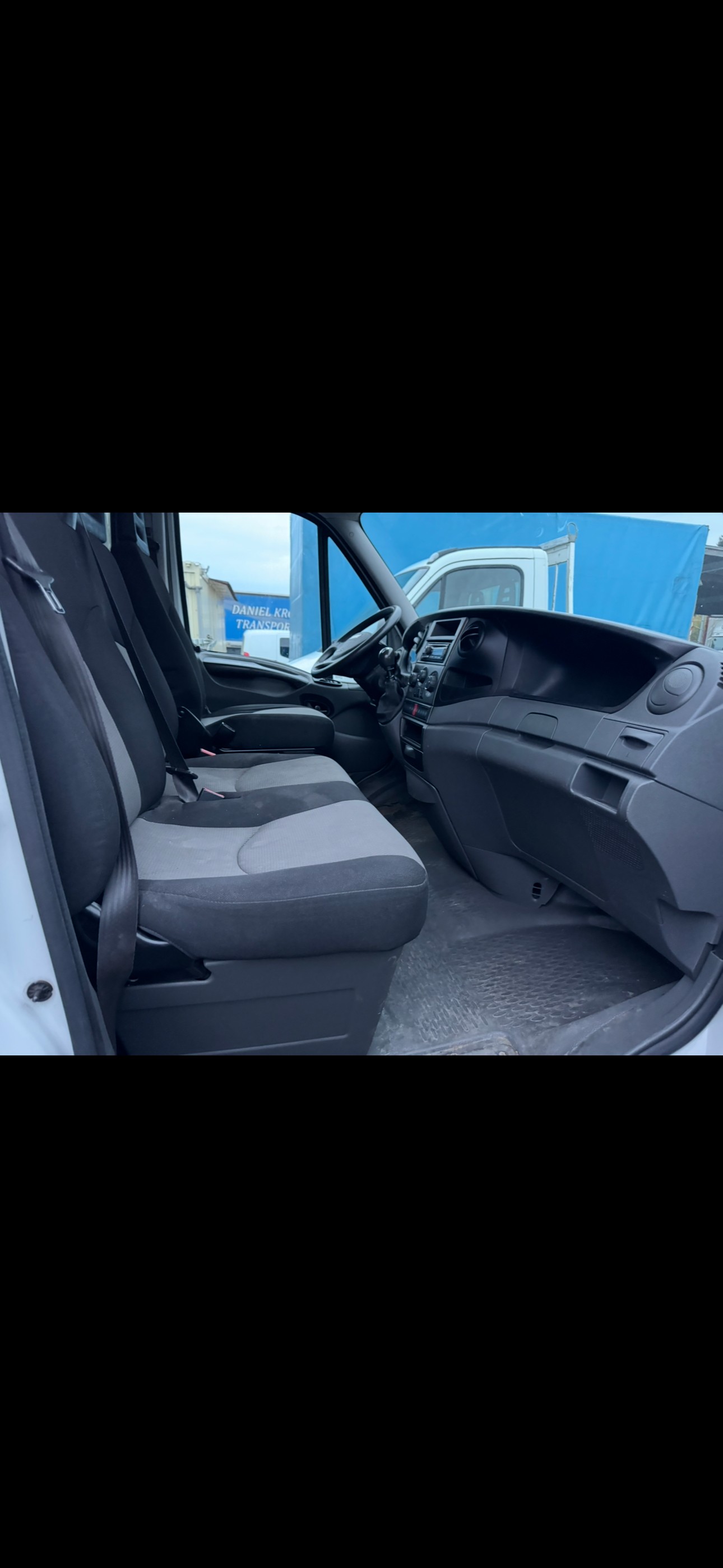IVECO 35 S 17-image-12