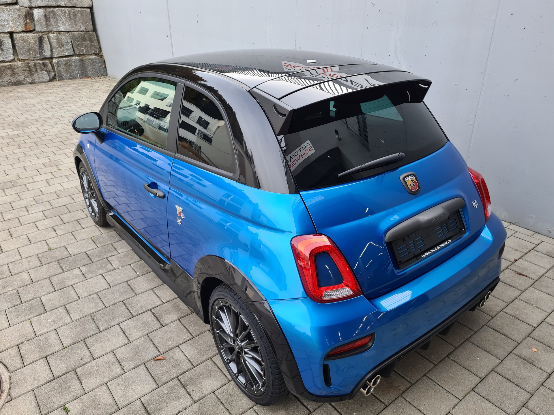 FIAT 695 1.4 16V Turbo Abarth 131 Rally Tributo-image-9