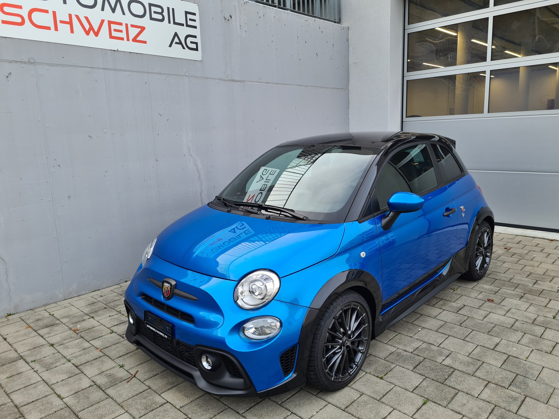 FIAT 695 1.4 16V Turbo Abarth 131 Rally Tributo-image-1