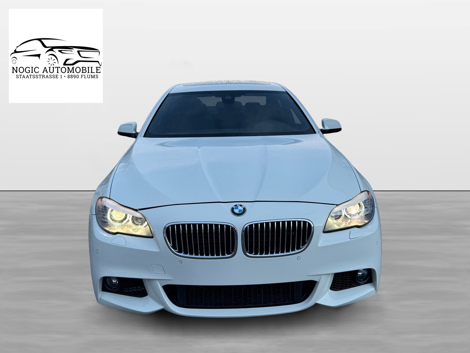 BMW ActiveHybrid 5 Steptronic-showroom-element-2