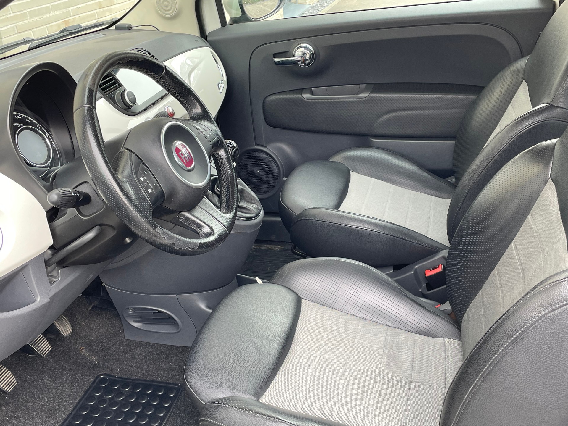 FIAT 500 1.4 16V Sport-image-12